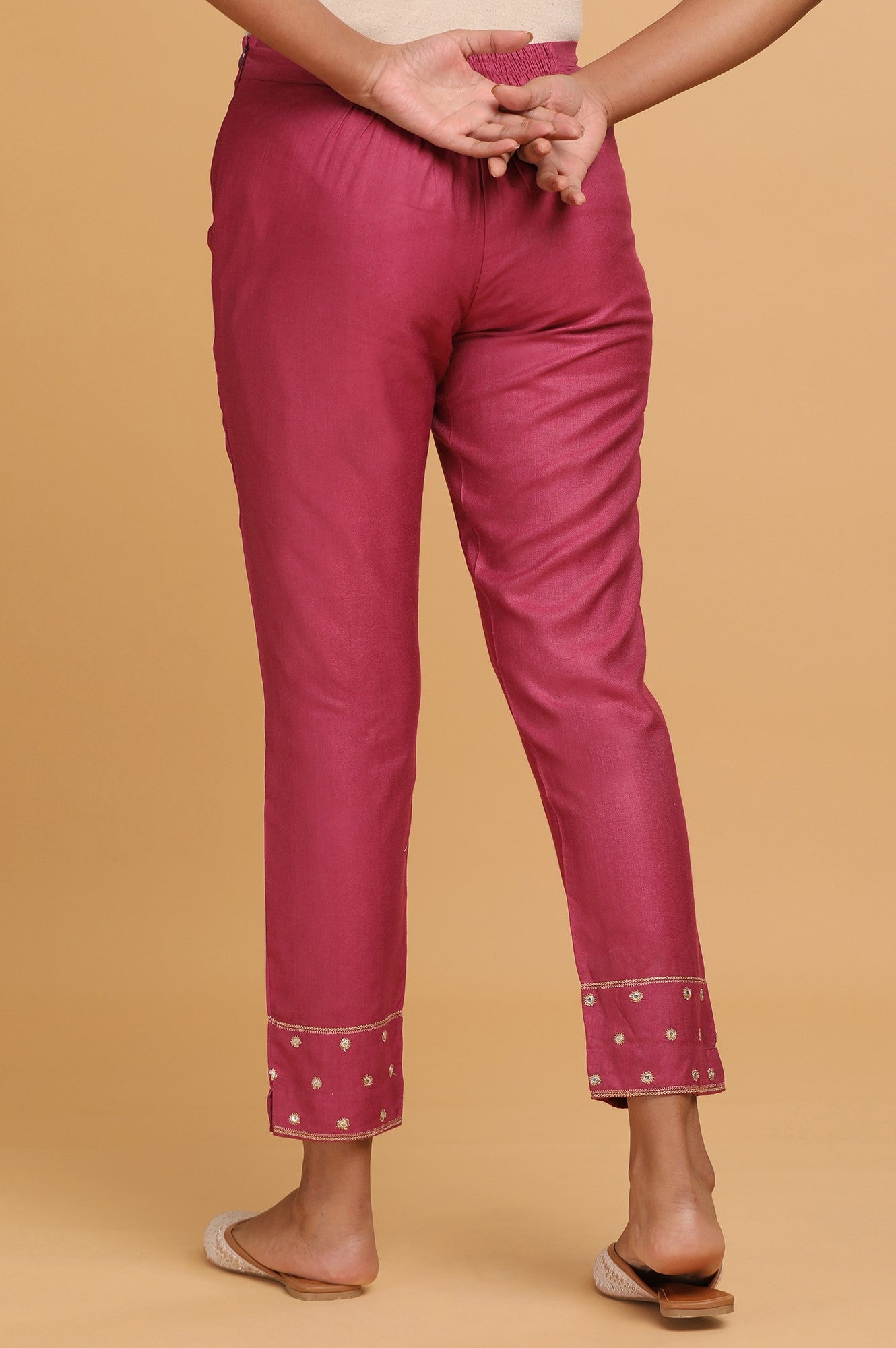 Pink Solid Slim Pants