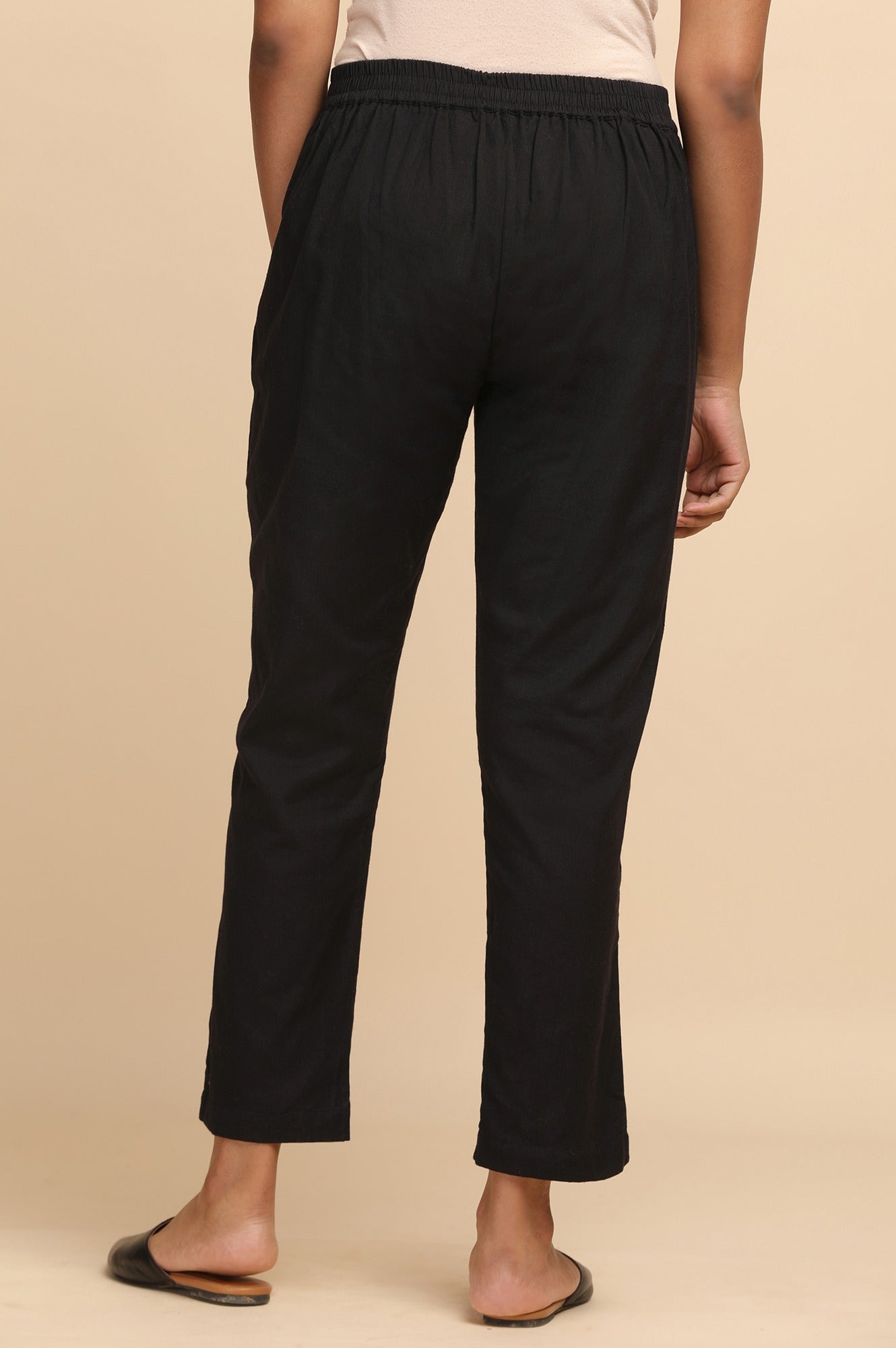 Black Solid Straight Pants