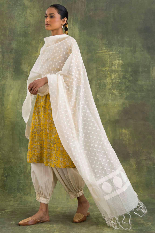 Ecru Tonal Jacquard Drape