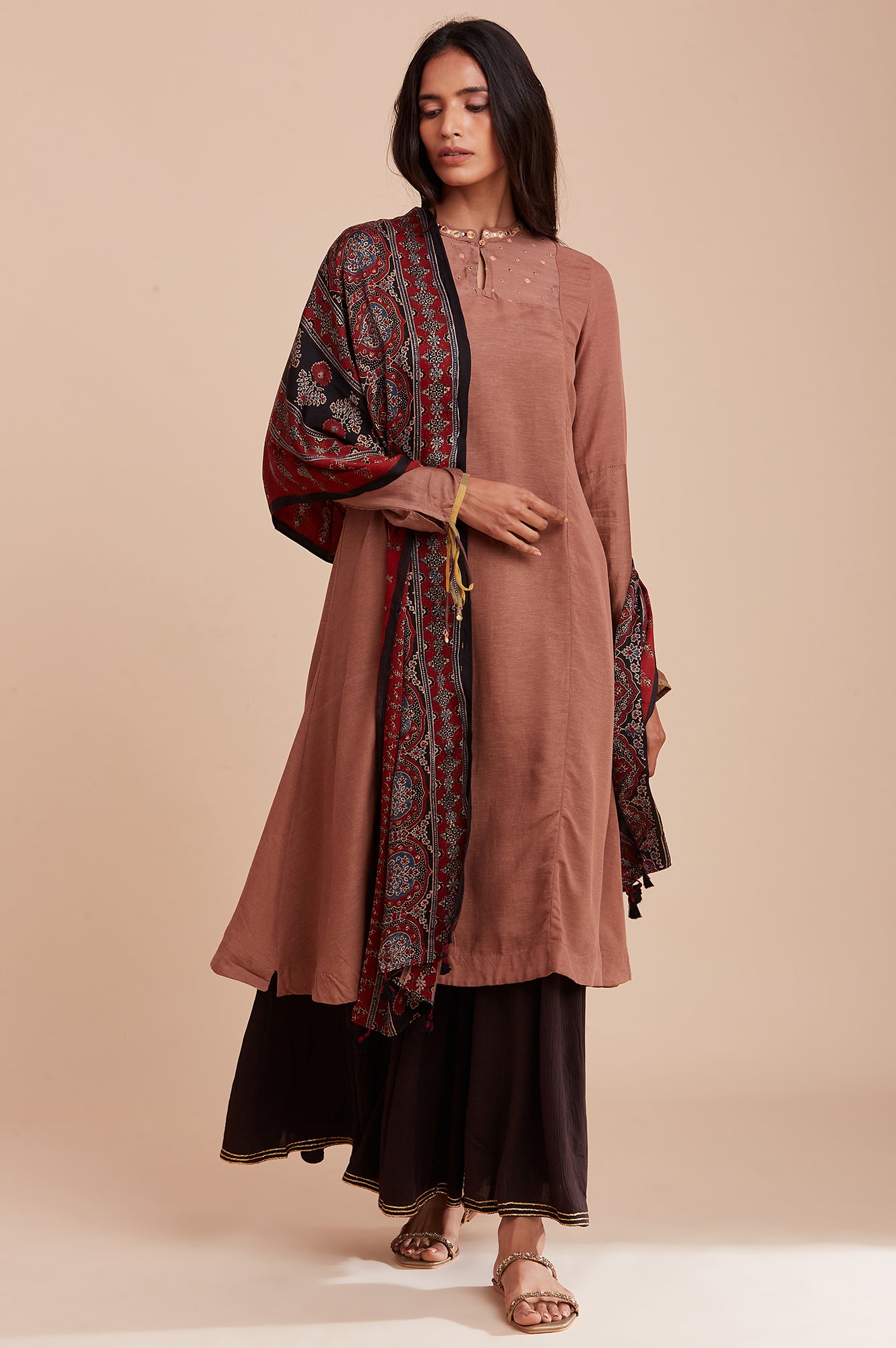 Brown Panelled Embroidered Neck kurta