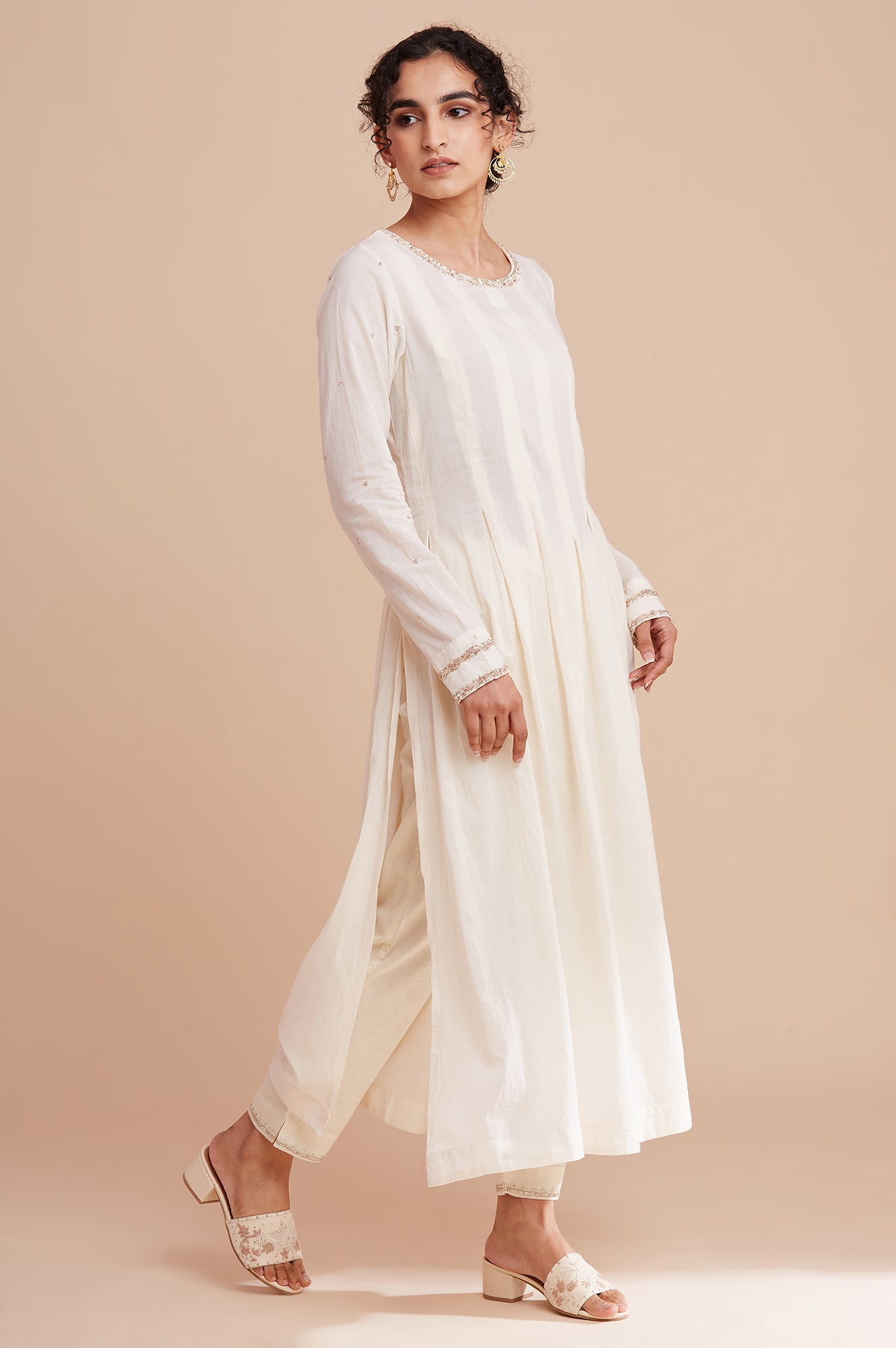 Ecru Long Line Pleated kurta