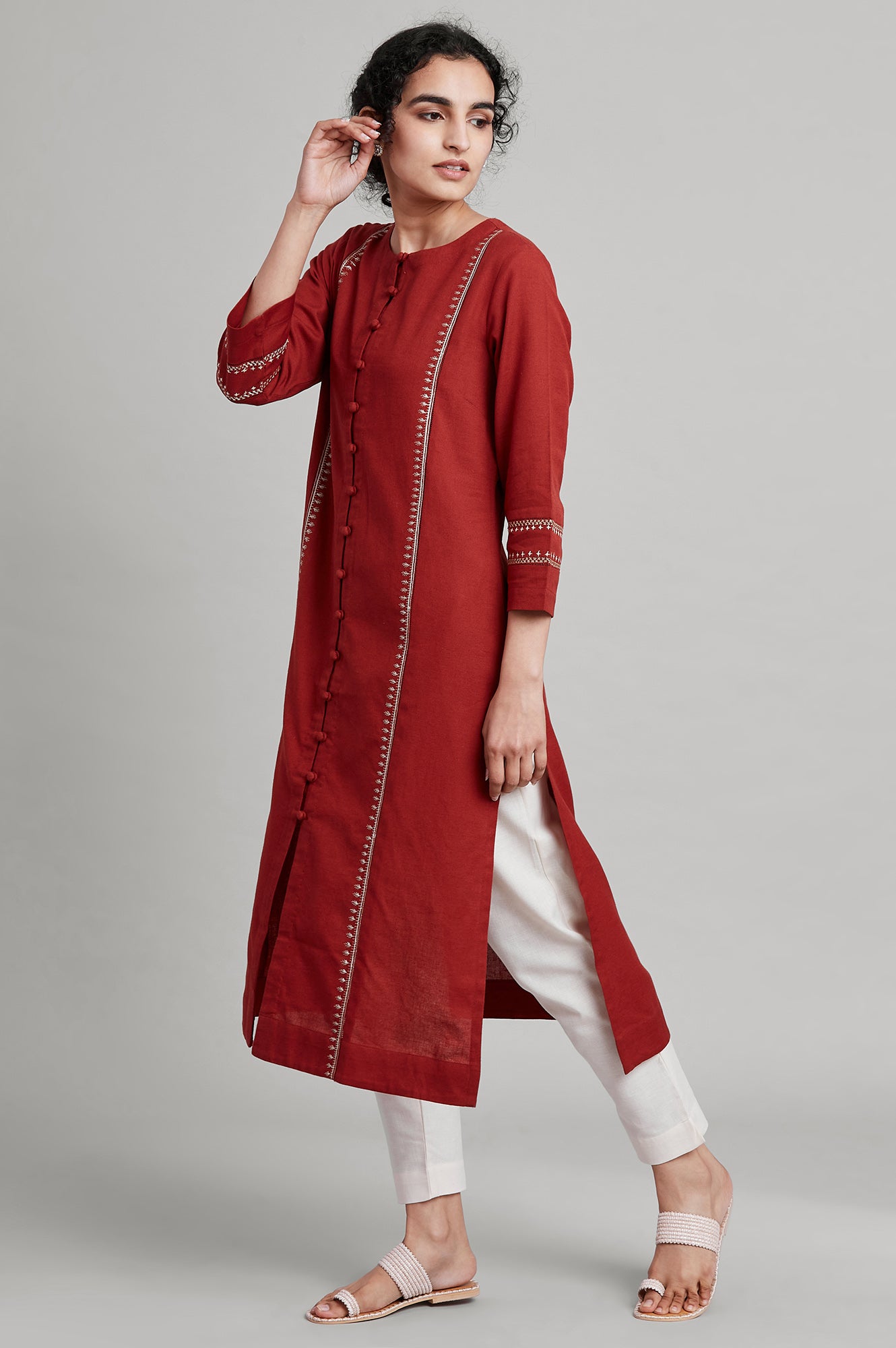 Red Shirt Dress In Cotton Flax And Zari Embroidery