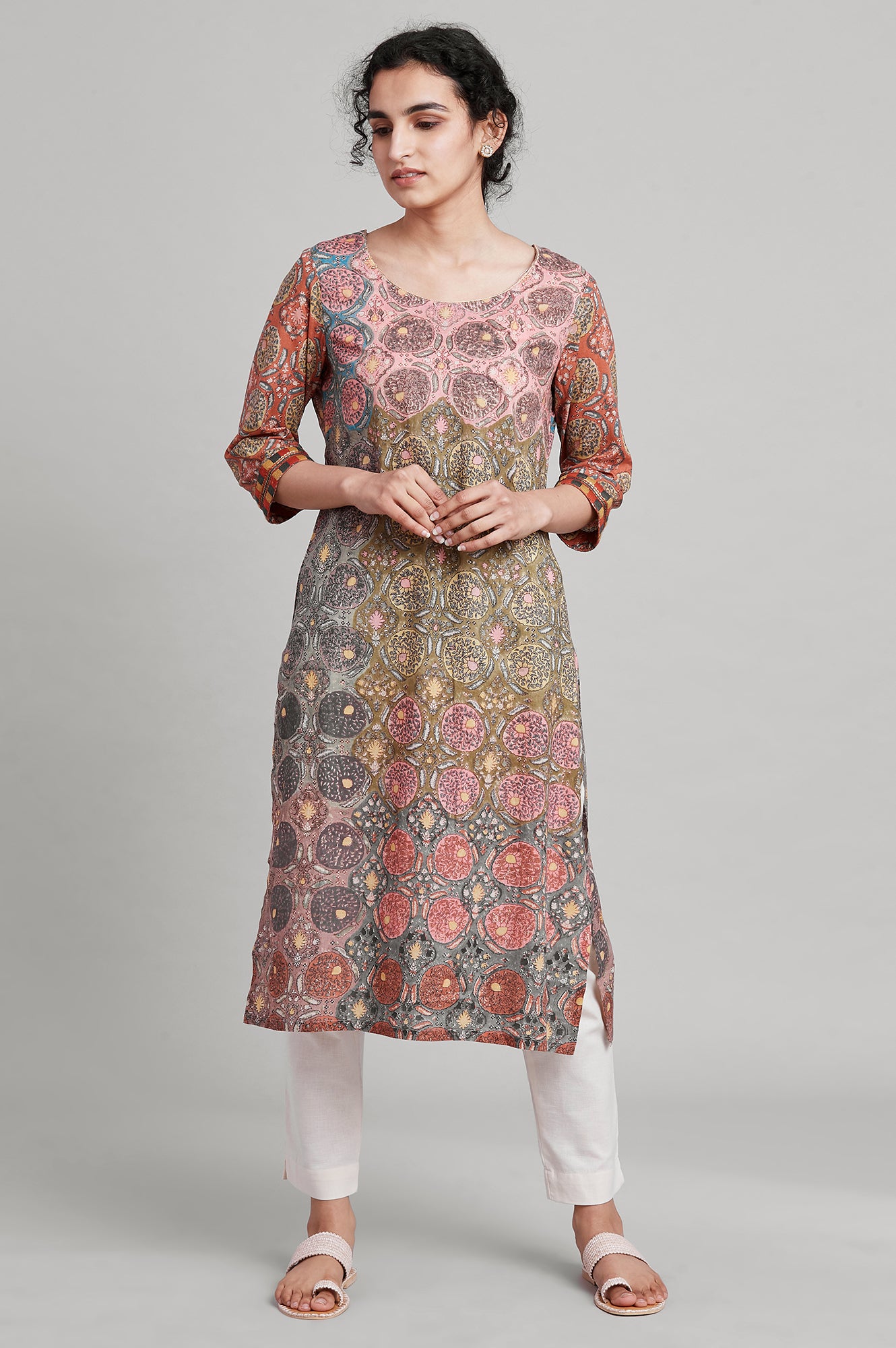 Earthy Multicoloured Jaal Print kurta