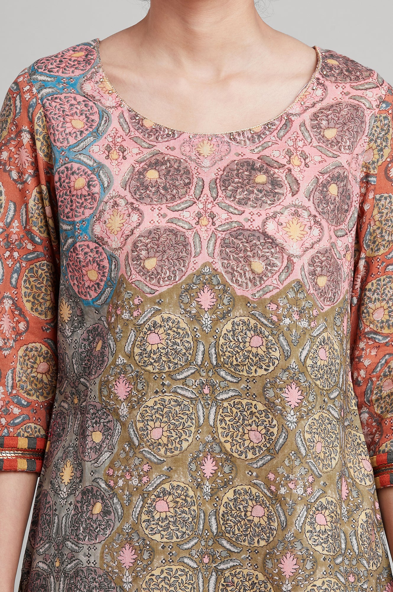 Earthy Multicoloured Jaal Print kurta