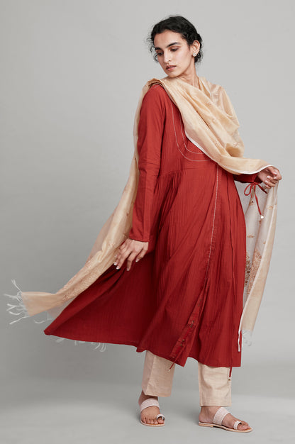 Red kurta With Kantha Detail