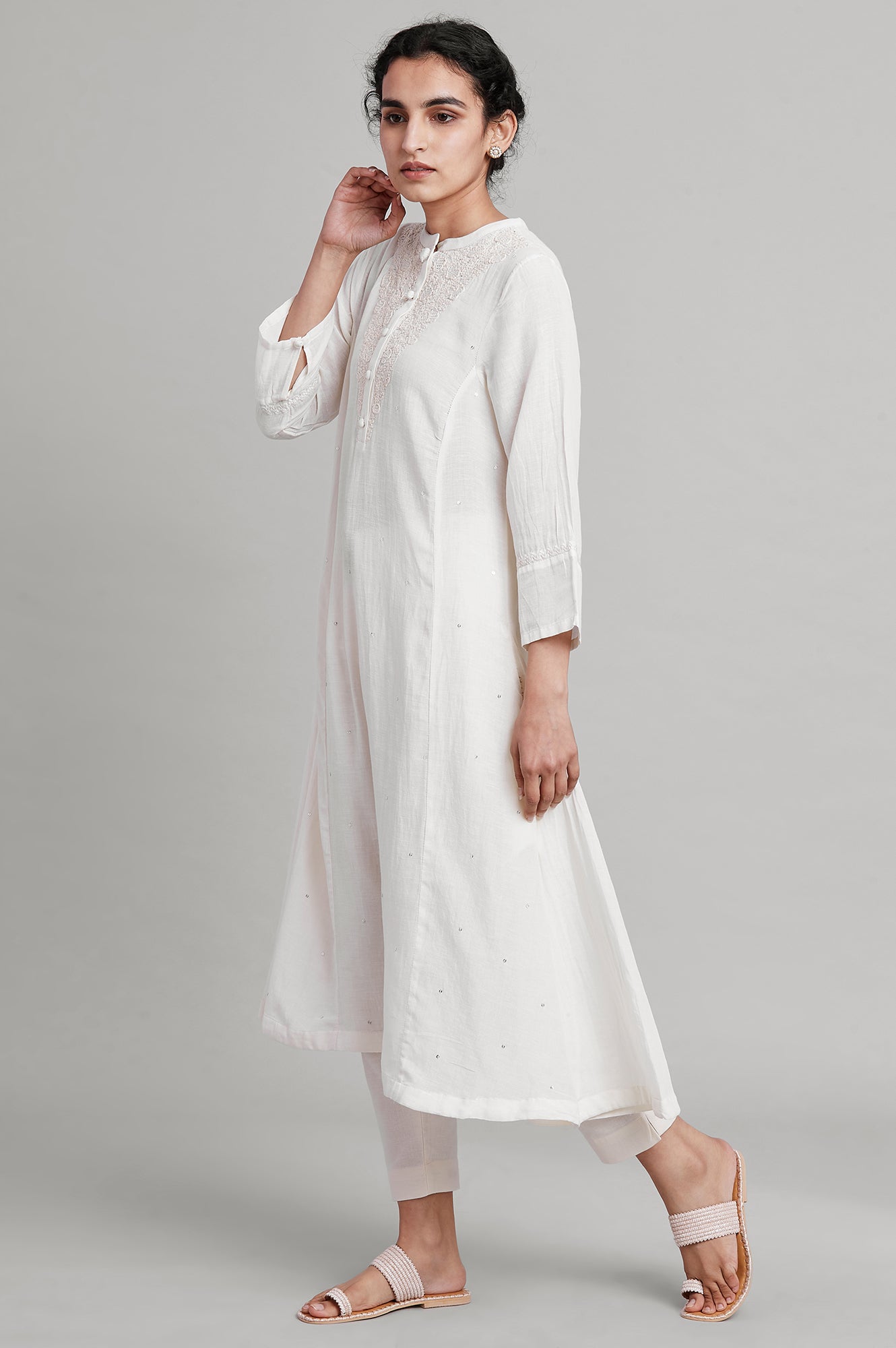 Ecru Panelled kurta with Dori Embroidery