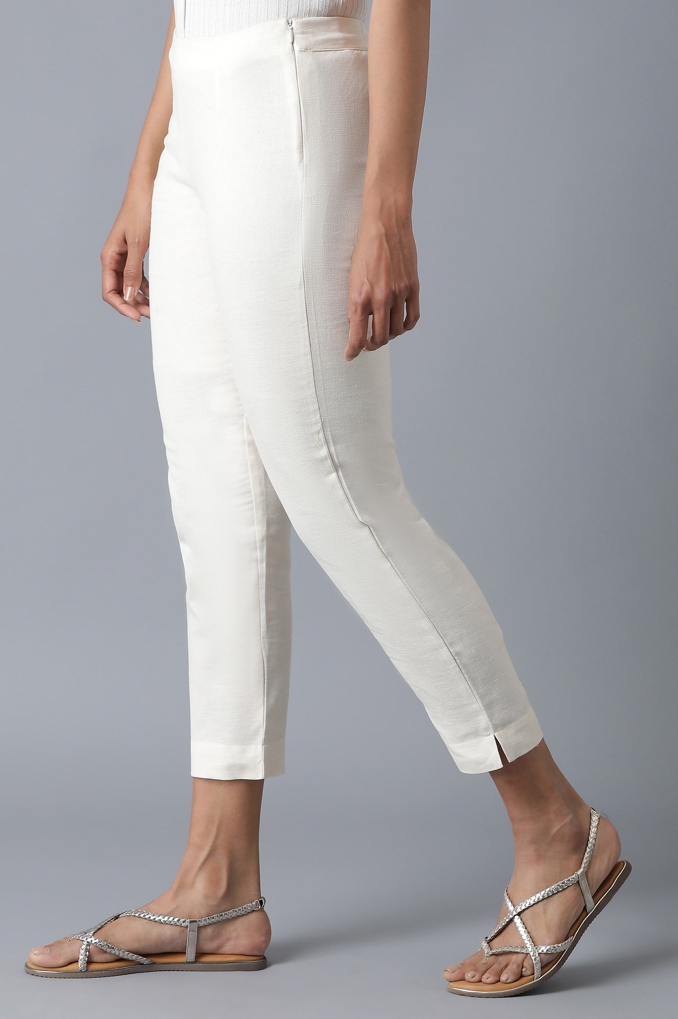 Ecru Solid Slim Pants