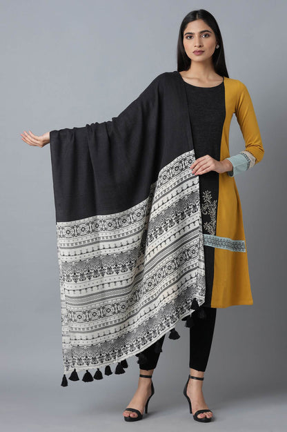 Black and White Jacquard Shawl