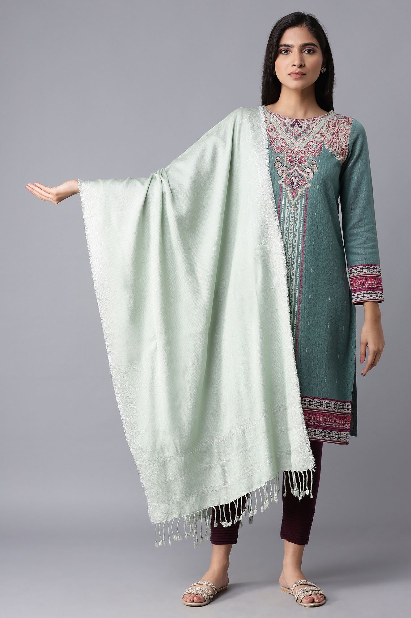 Ecru Jacquard Shawl