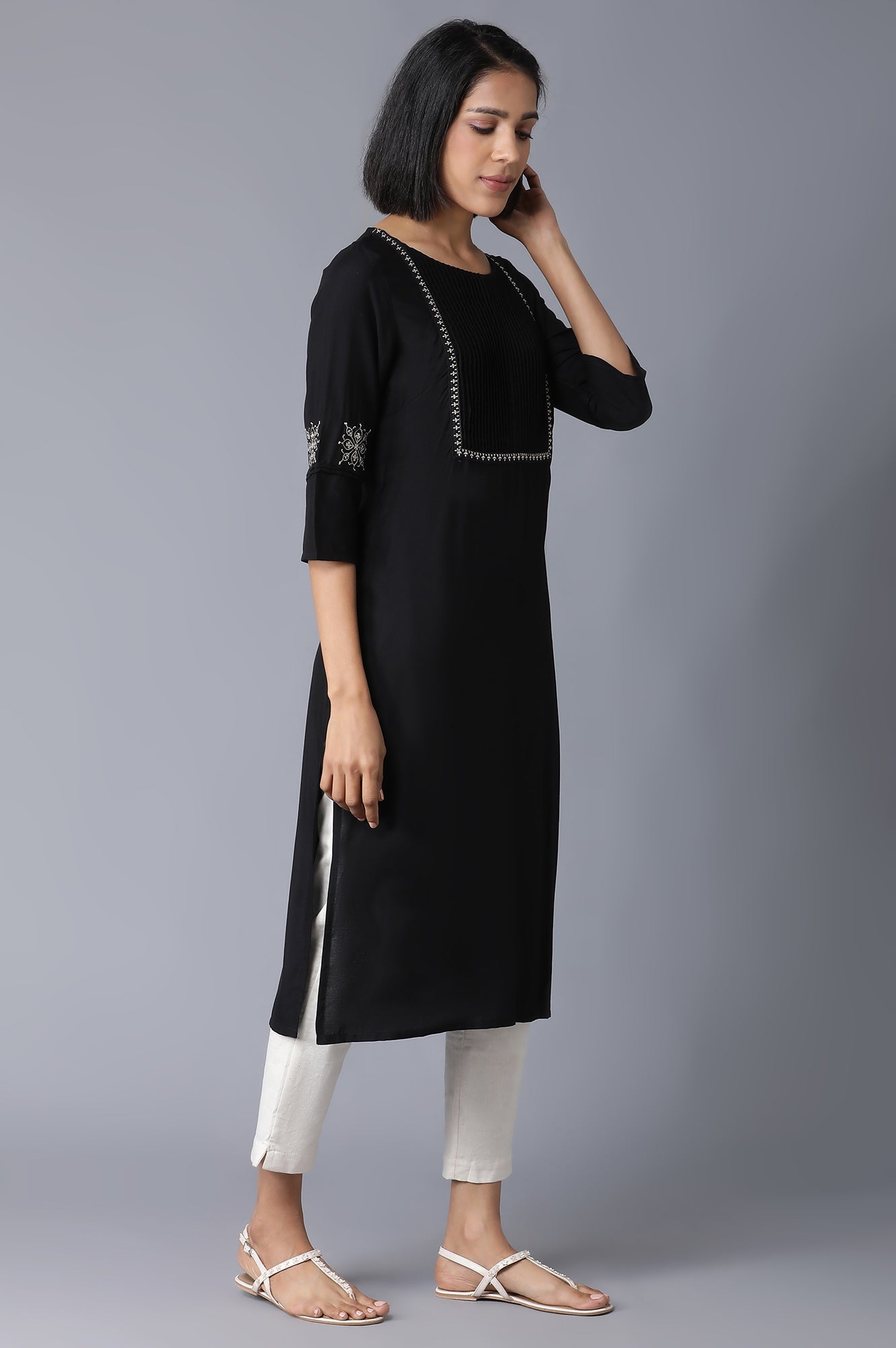 Black kurta With Embroidery