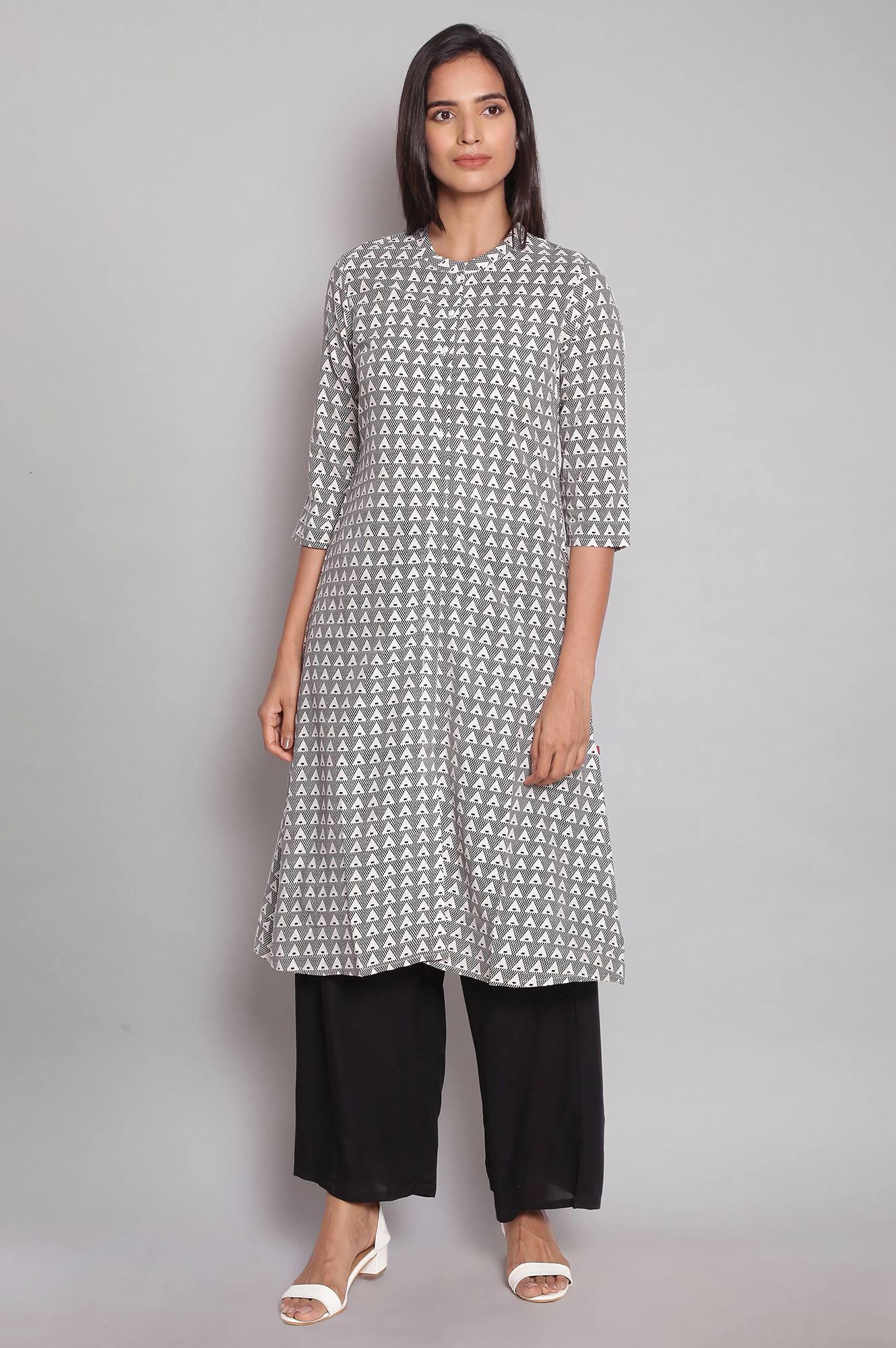 Ecru kurta with Black Geometric Print - wforwoman