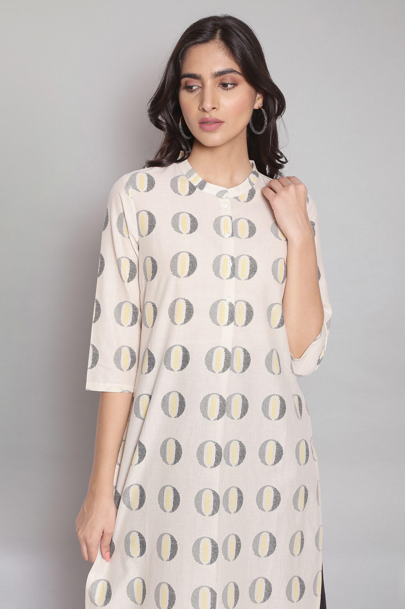 Beige Mandarin Collar Pleated Straight kurta - wforwoman