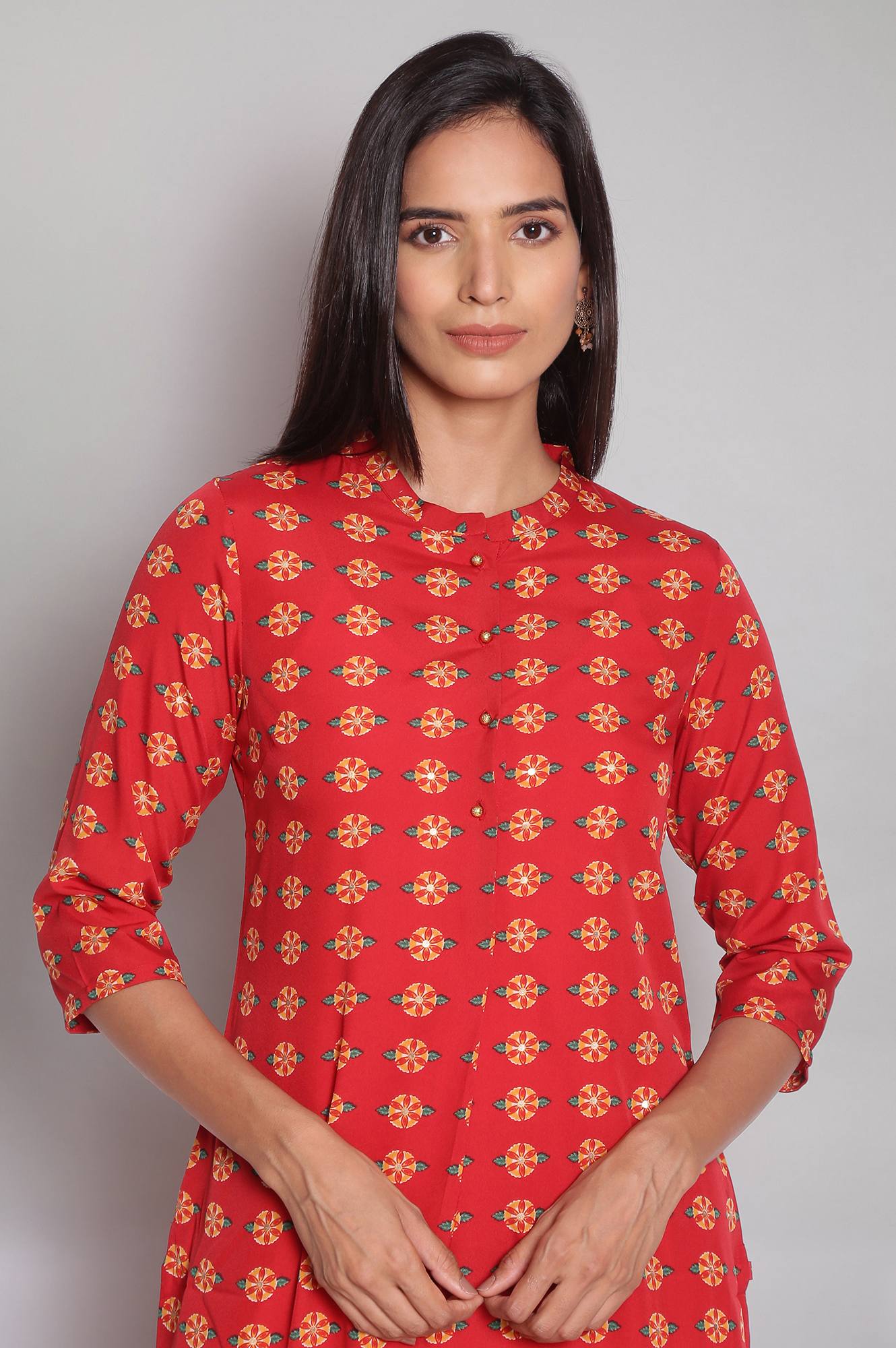 Red Mandarin Collar Printed Straight kurta