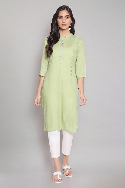 Green Embroidered Solid Straight kurta - wforwoman