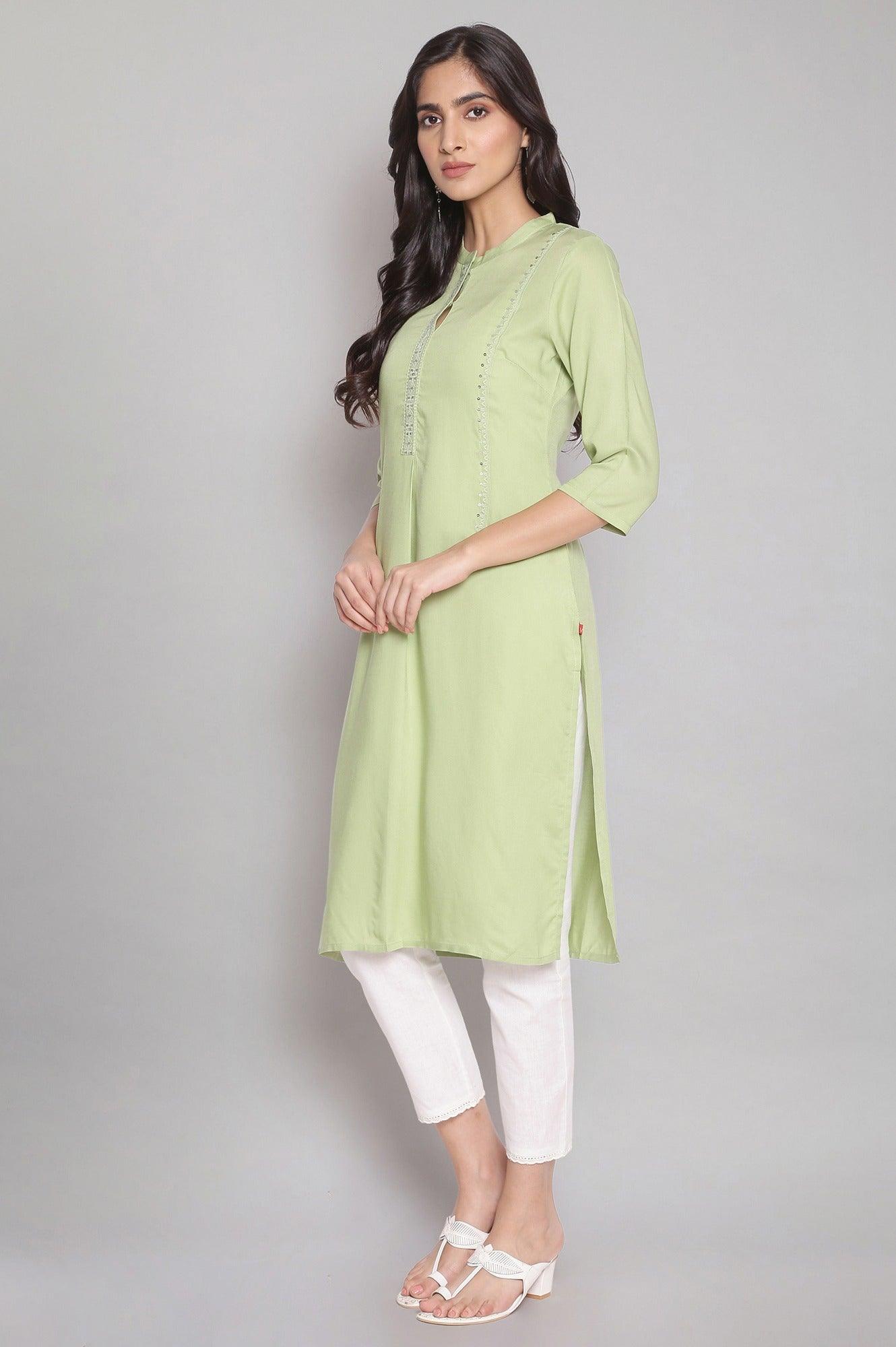 Green Embroidered Solid Straight kurta - wforwoman