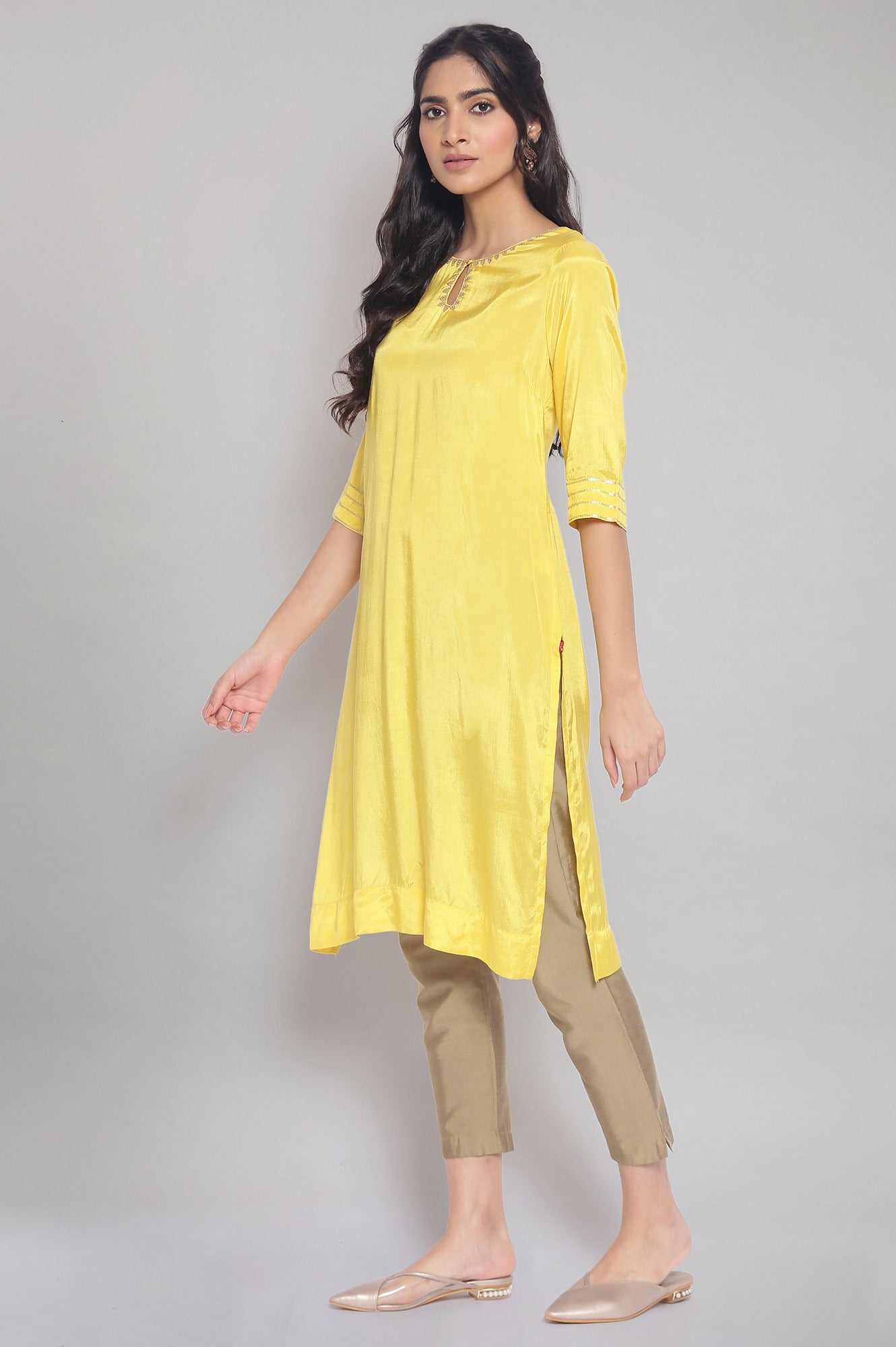 Yellow Festive Solid Straight kurta