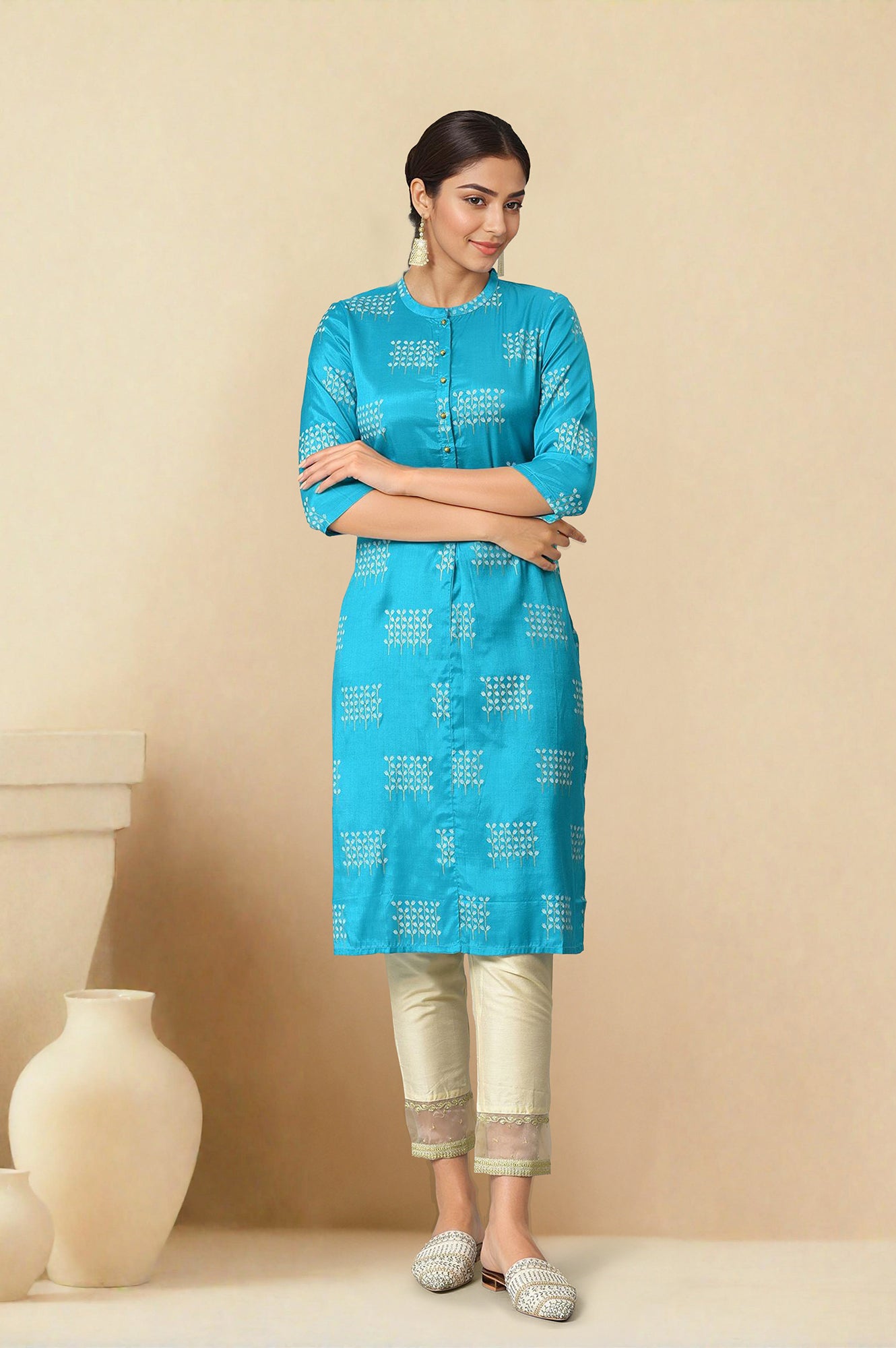 Turquoise Blue Geometric Printed Shantung Straight Kurta