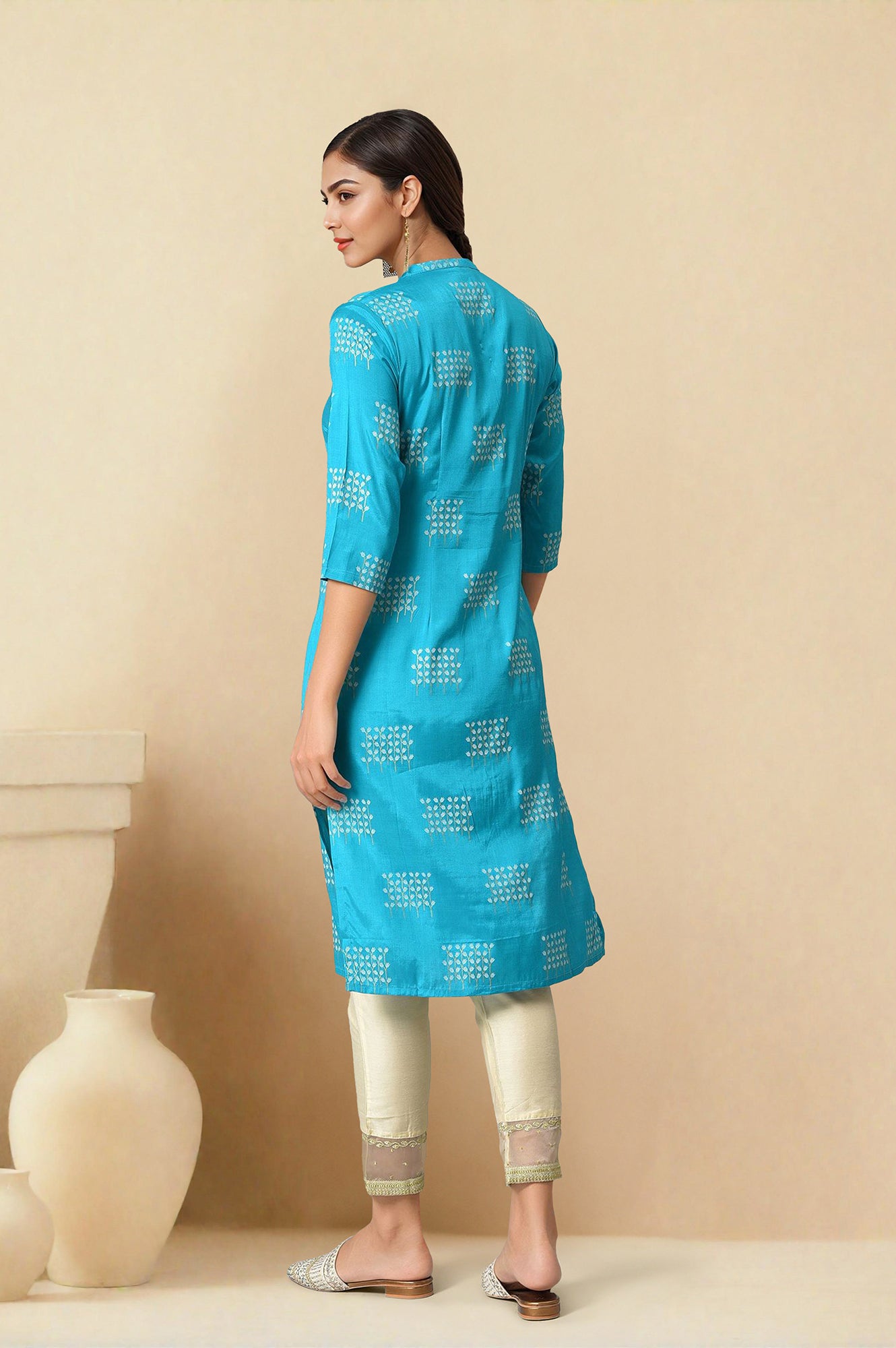 Turquoise Blue Geometric Printed Shantung Straight Kurta