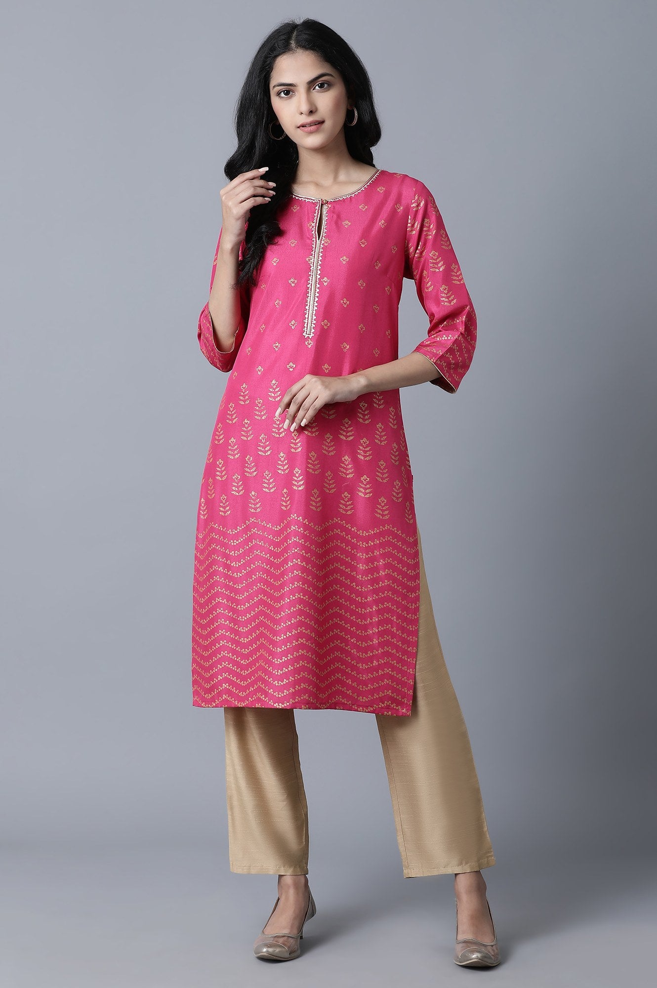 Pink Printed Sequin Festive kurta in Keyhole Neckline