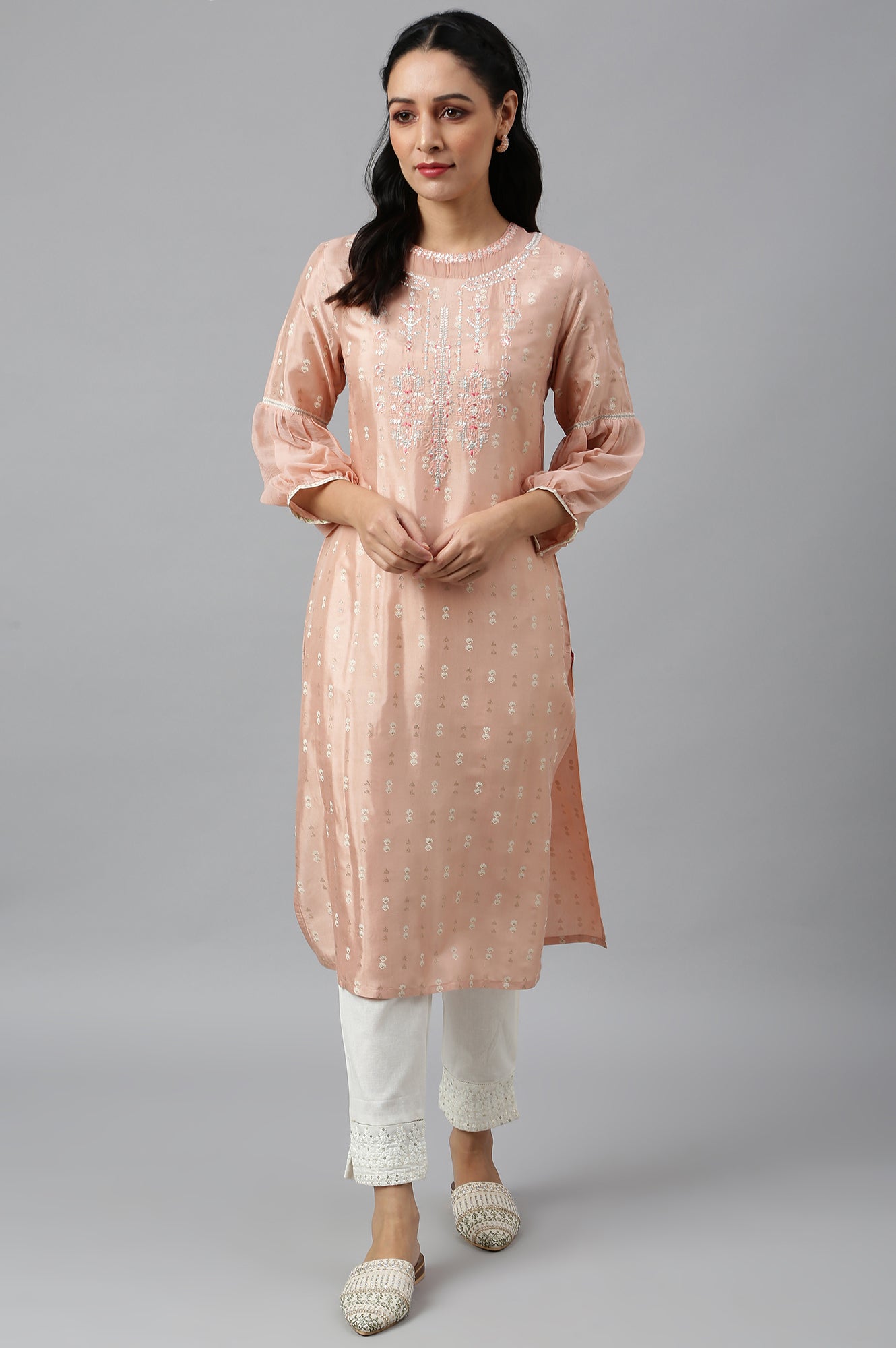 Peach Shantung kurta With Embroidery