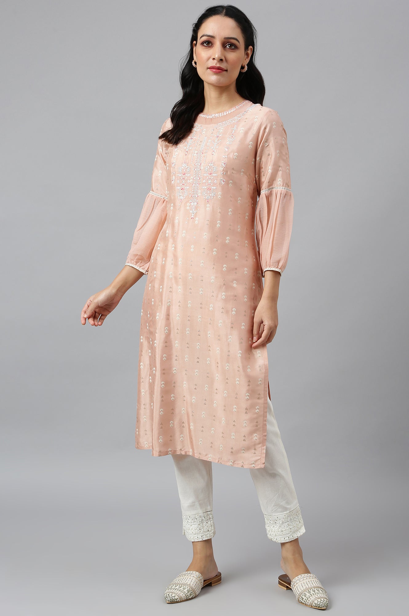 Peach Shantung kurta With Embroidery