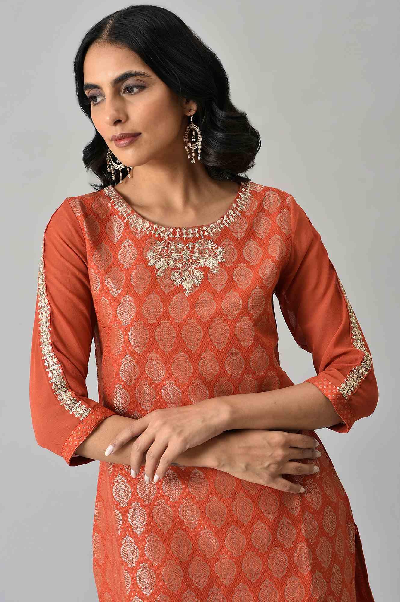Red Jacquard kurta With Embroidery - wforwoman