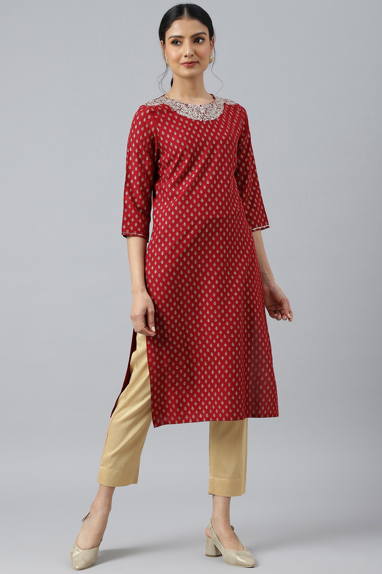 Red Printed kurta With Metallic Embroidery