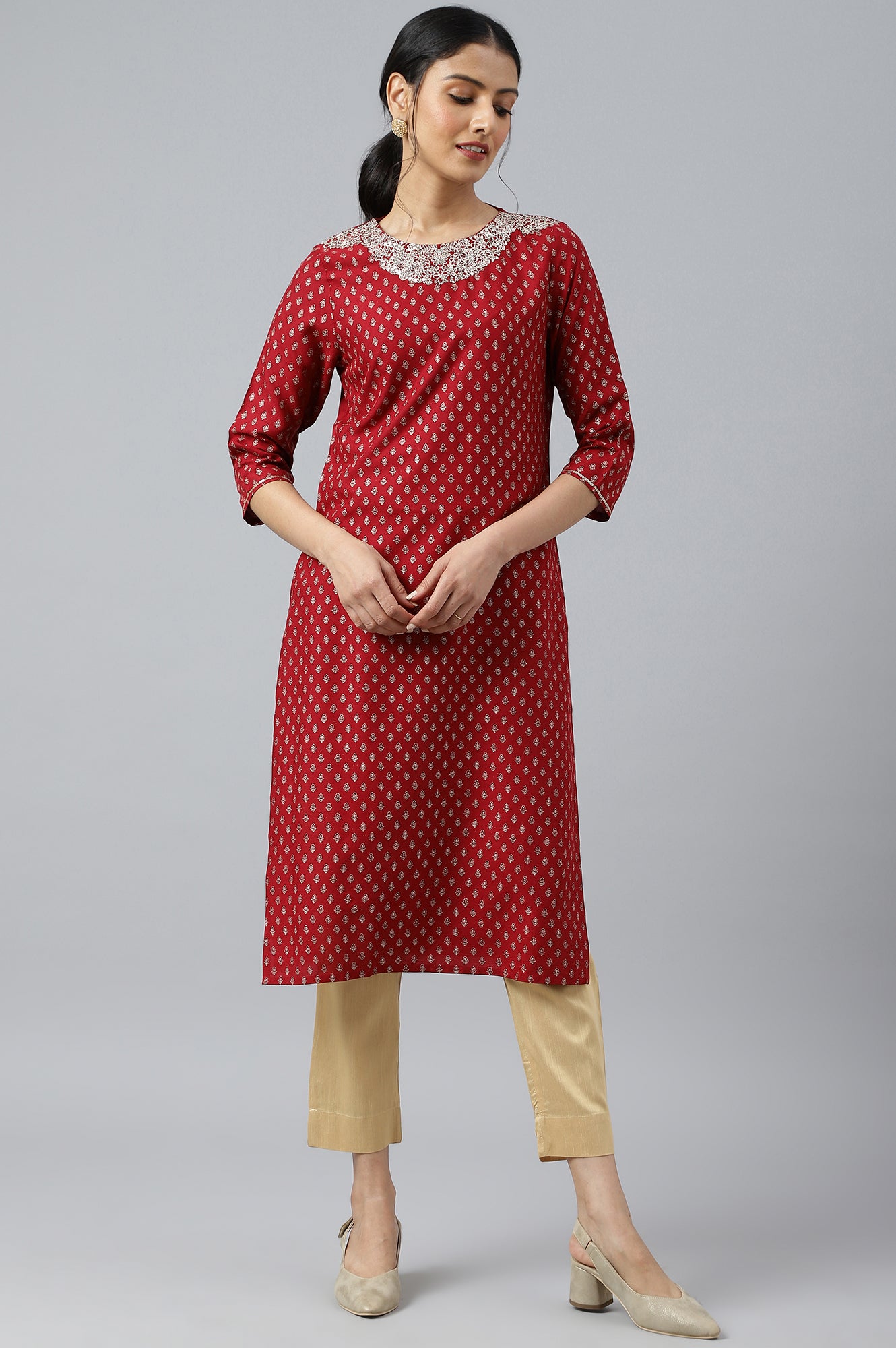 Red Printed kurta With Metallic Embroidery