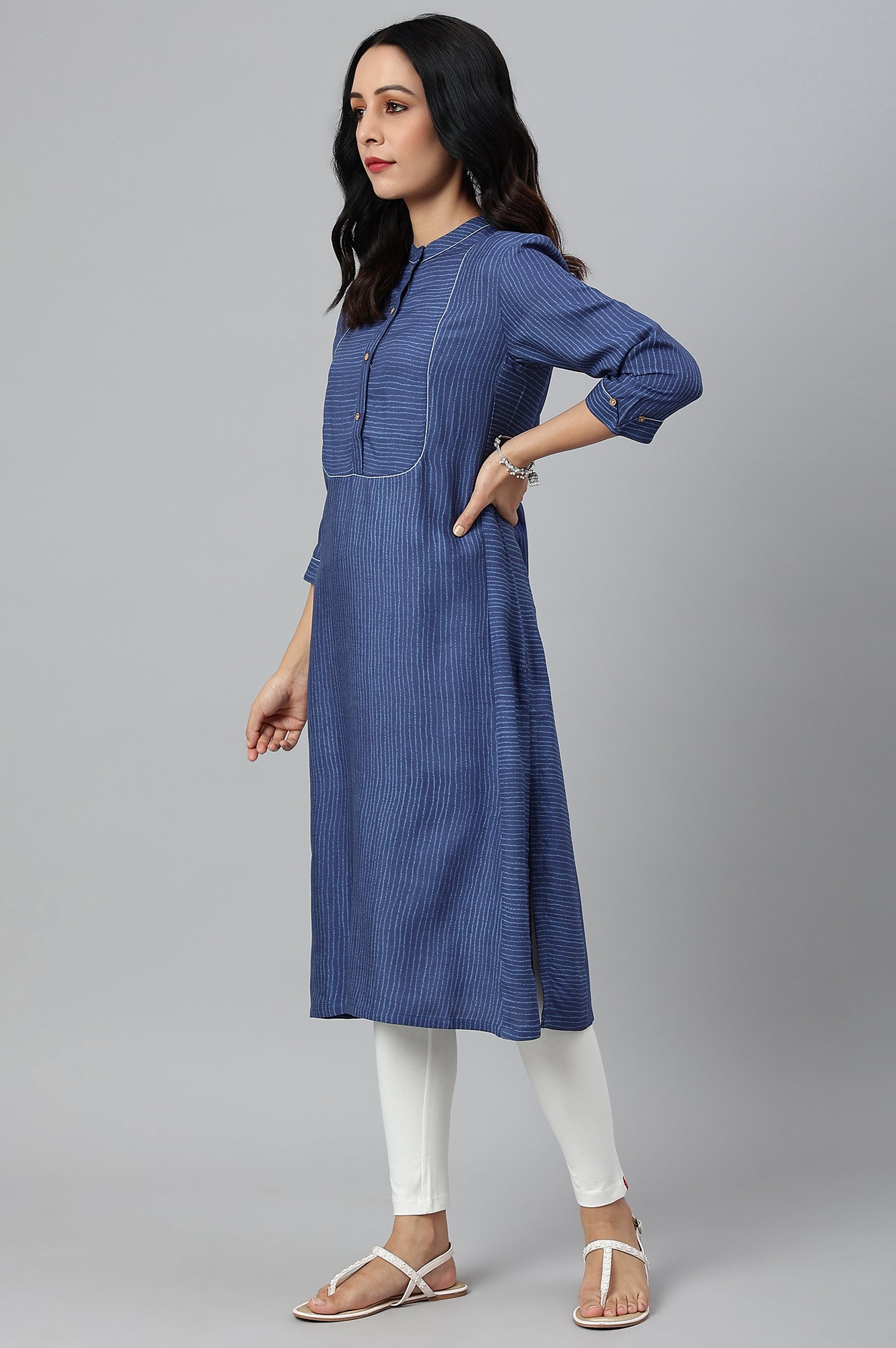 Blue Thread Embroidered Rayon kurta