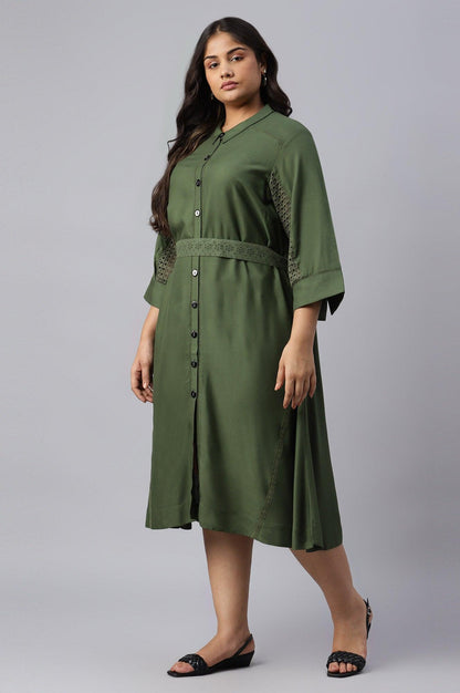 Plus Size Green A-Line Embroidered Shirt Dress With Schiffli Belt - wforwoman