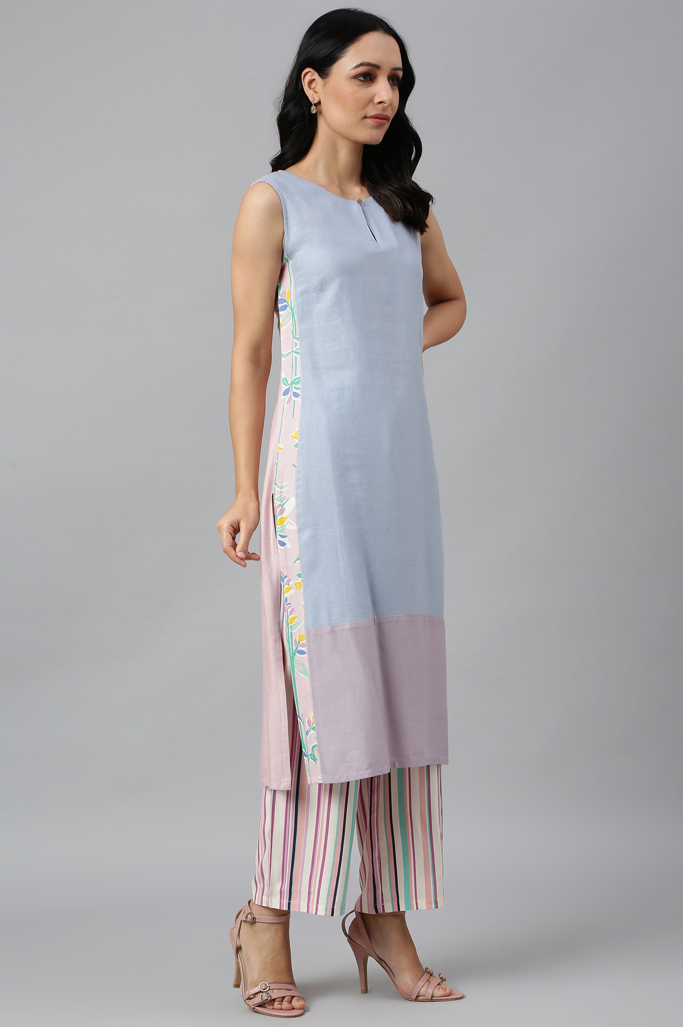 Blue Sleeveless Rayon Flax kurta