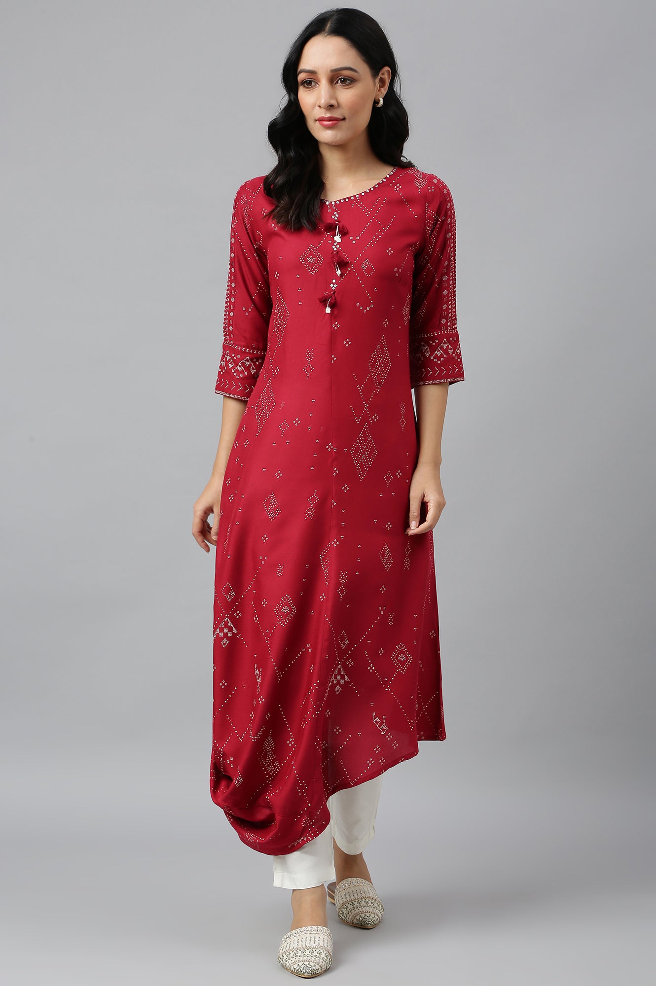 Maroon Cowl Hemline kurta With Shell Detail