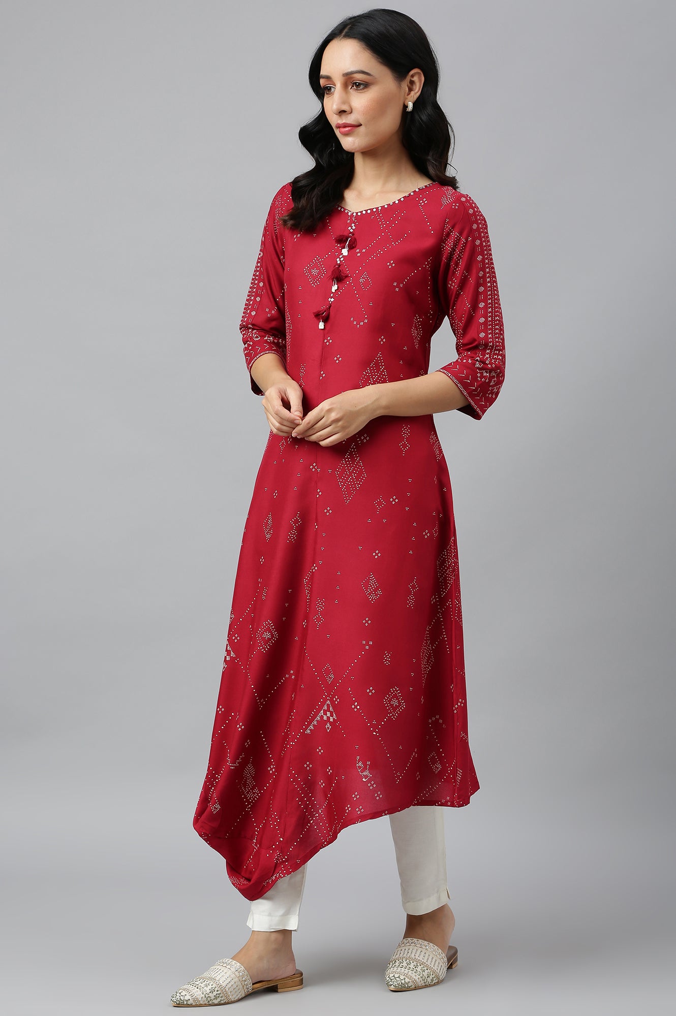 Maroon Cowl Hemline kurta With Shell Detail