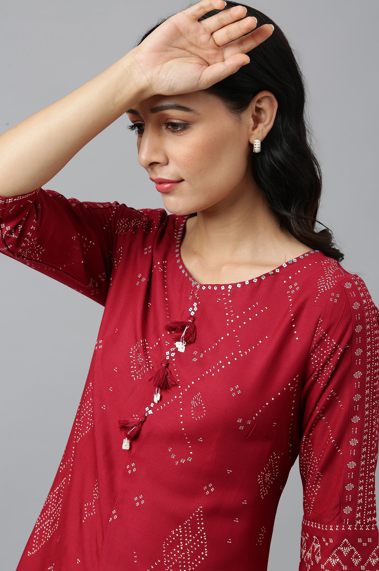 Maroon Cowl Hemline kurta With Shell Detail