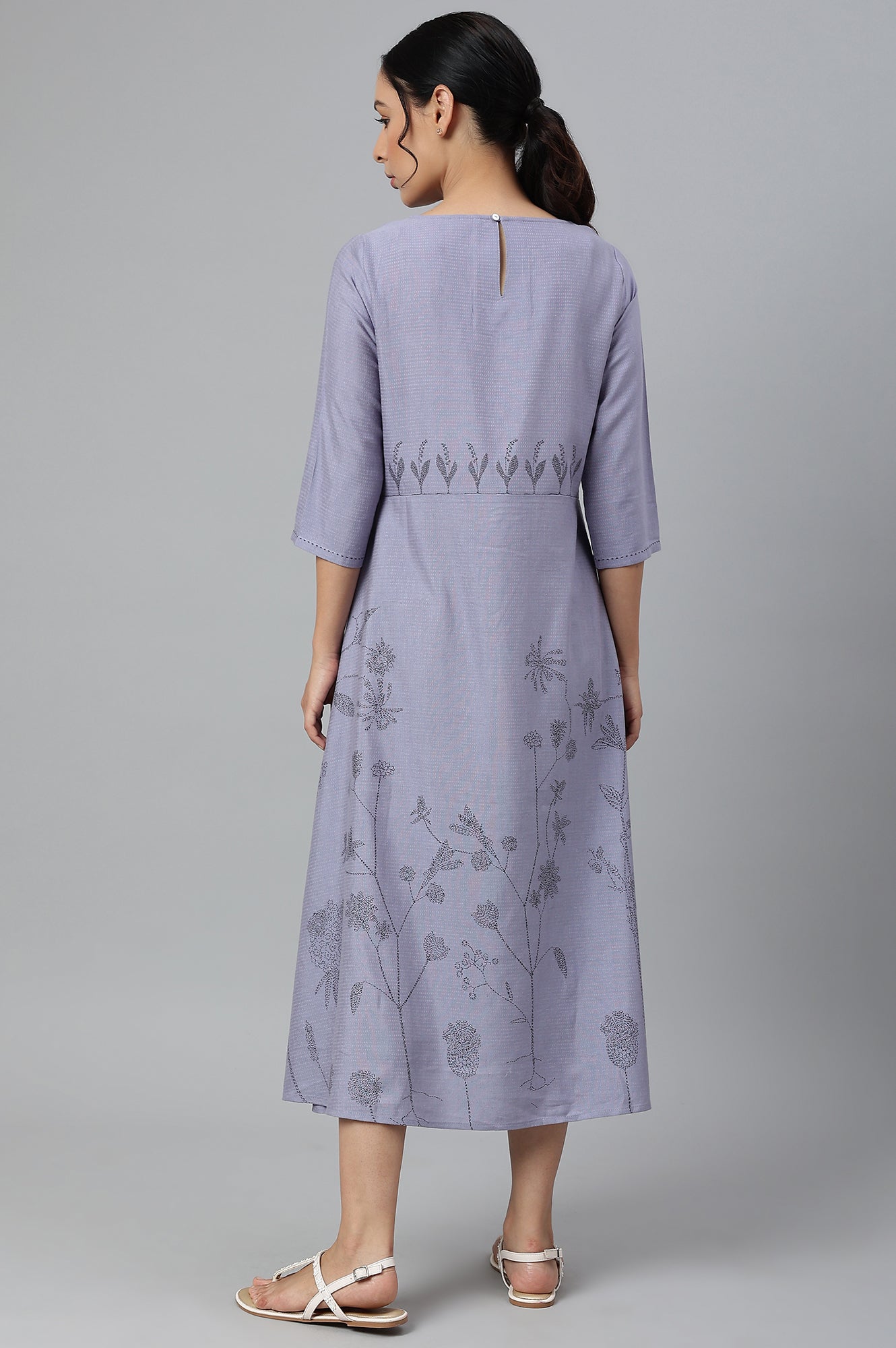 Blue Floral kurta With Kantha Details