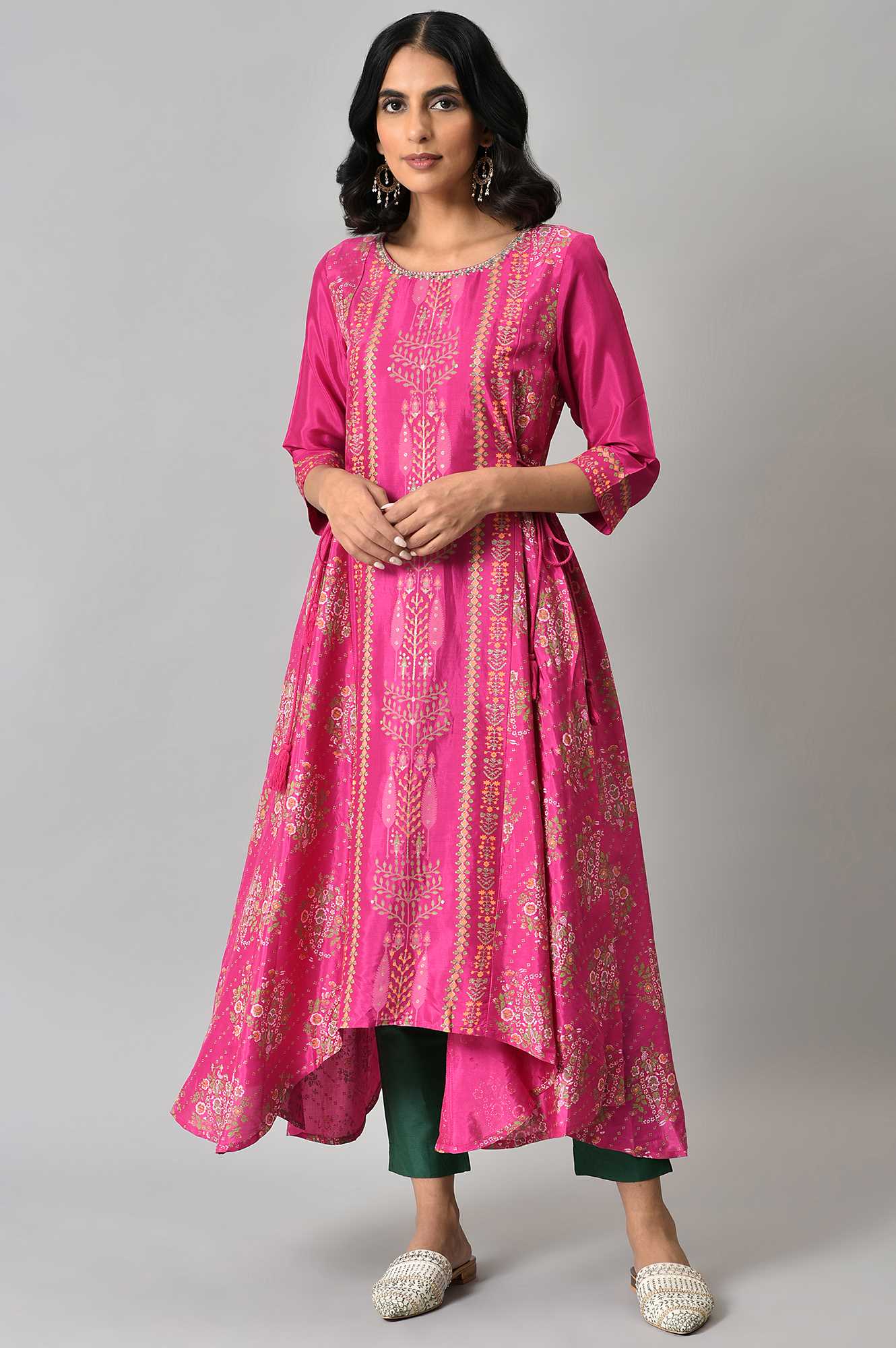 Pink Flared Paisley Print kurta