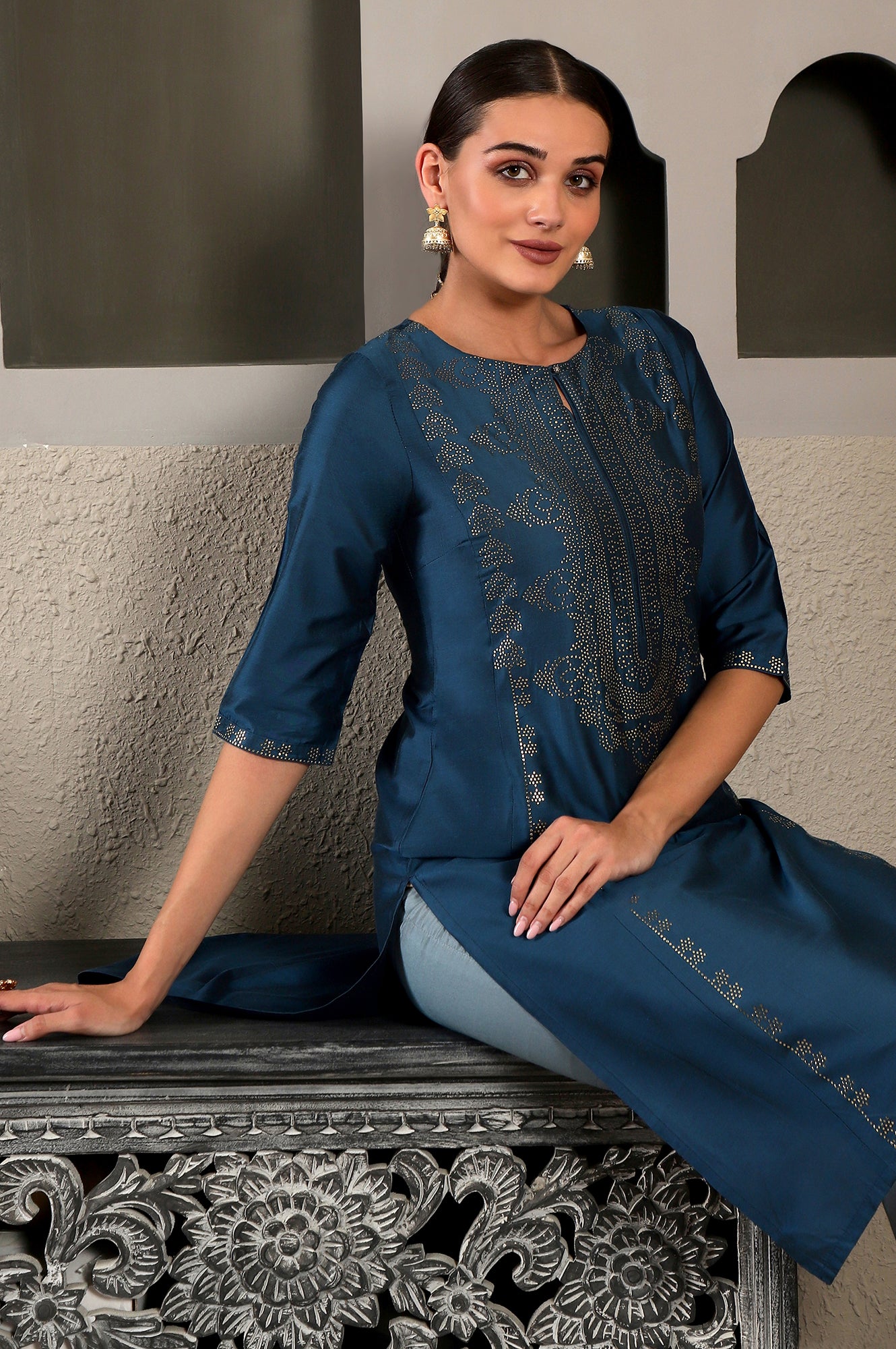 Blue Mukaish Placement Print kurta