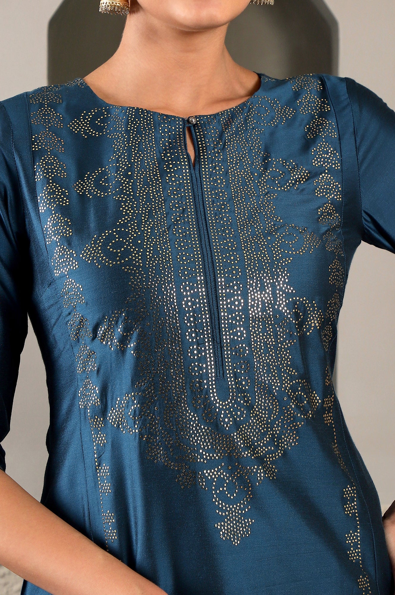 Blue Mukaish Placement Print kurta