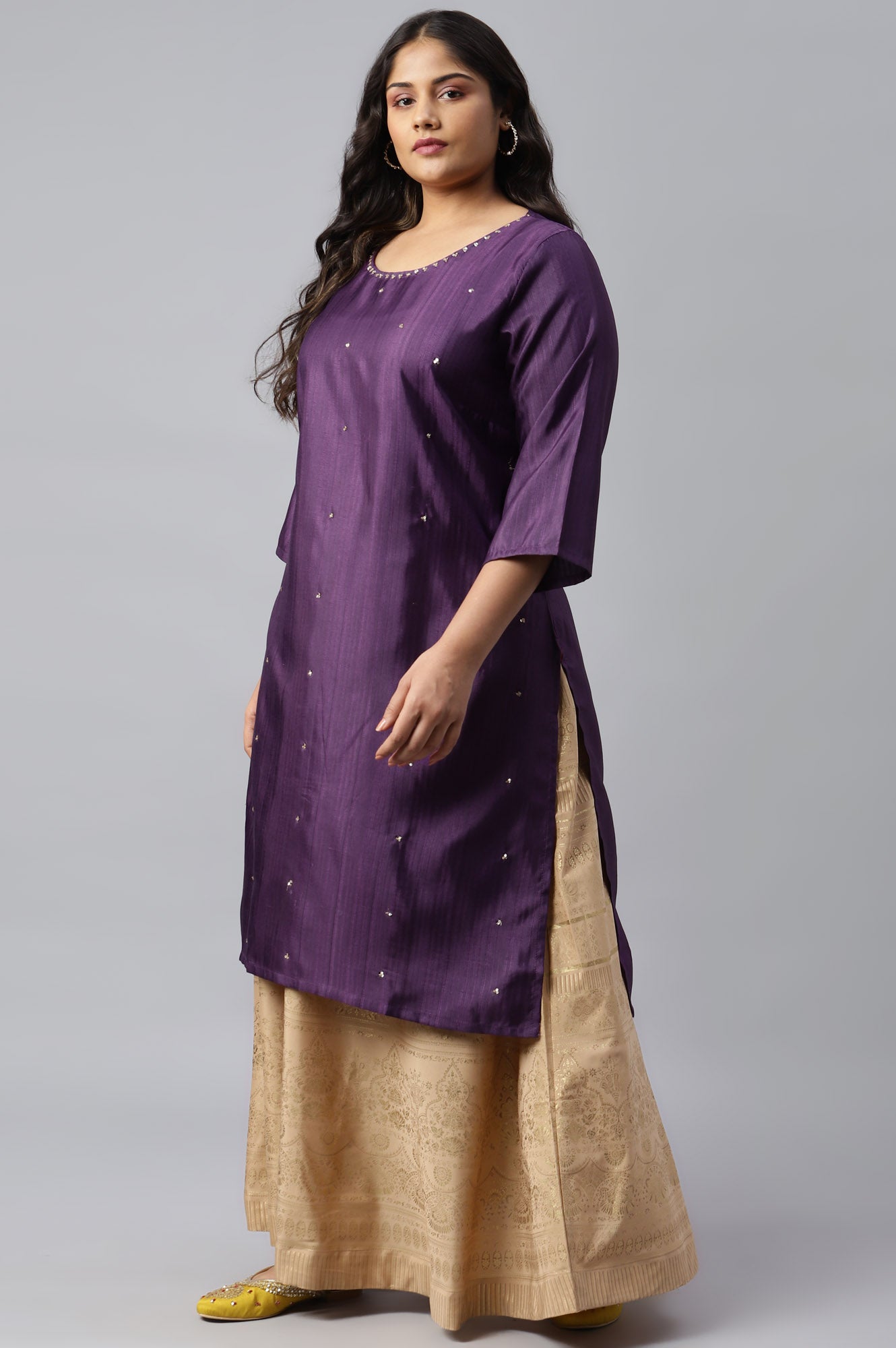 Deep Purple Solid Straight Plus Size kurta With Sequins