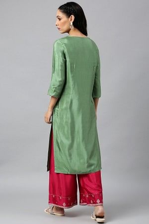 Green Straight kurta With Embroidered Yoke