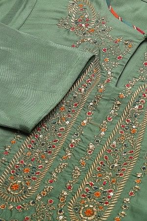 Green Straight kurta With Embroidered Yoke