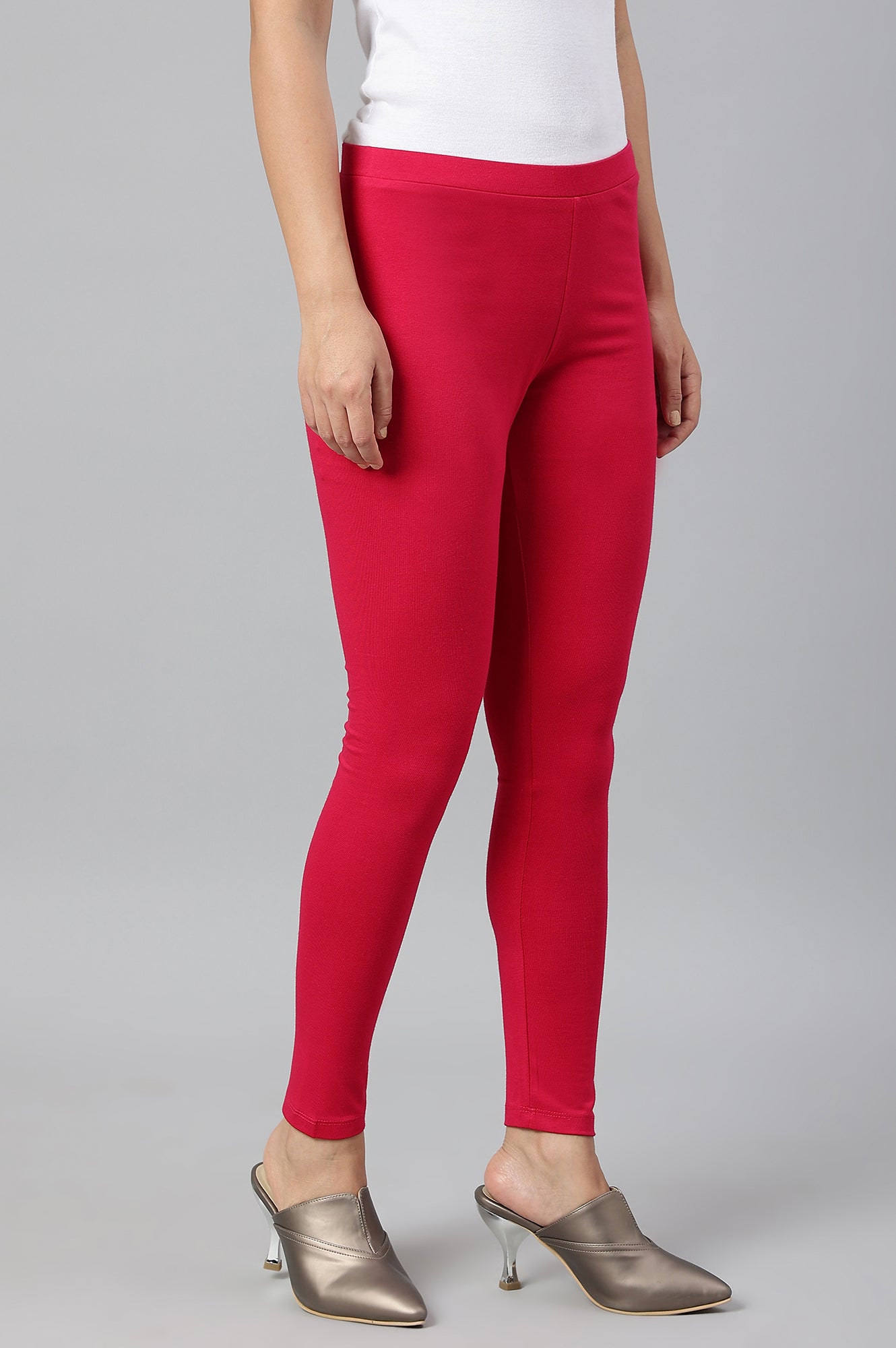 Raspberry Pink Solid Knitted Women Tights