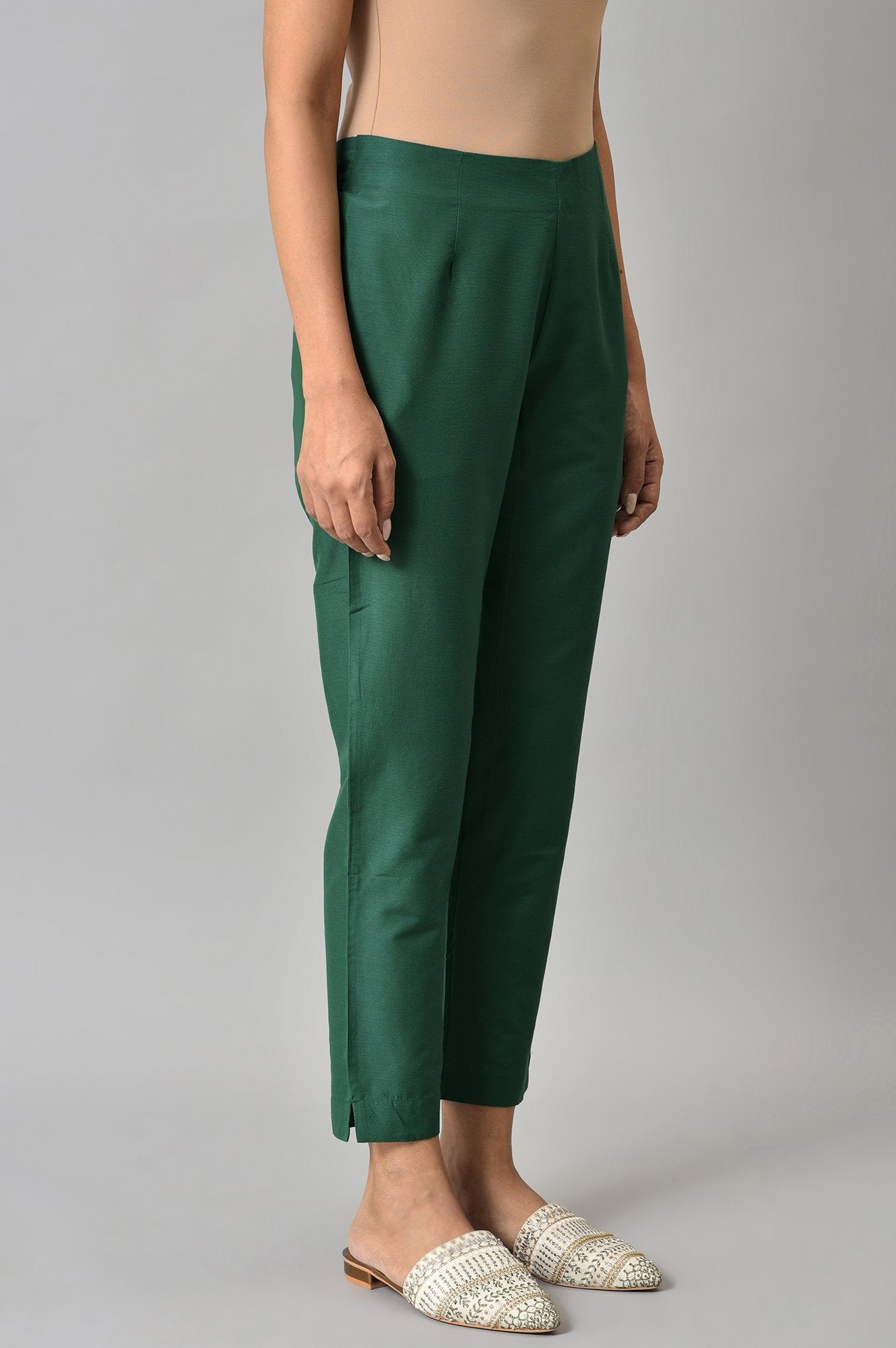 Dark Green Solid Women Slim Pants