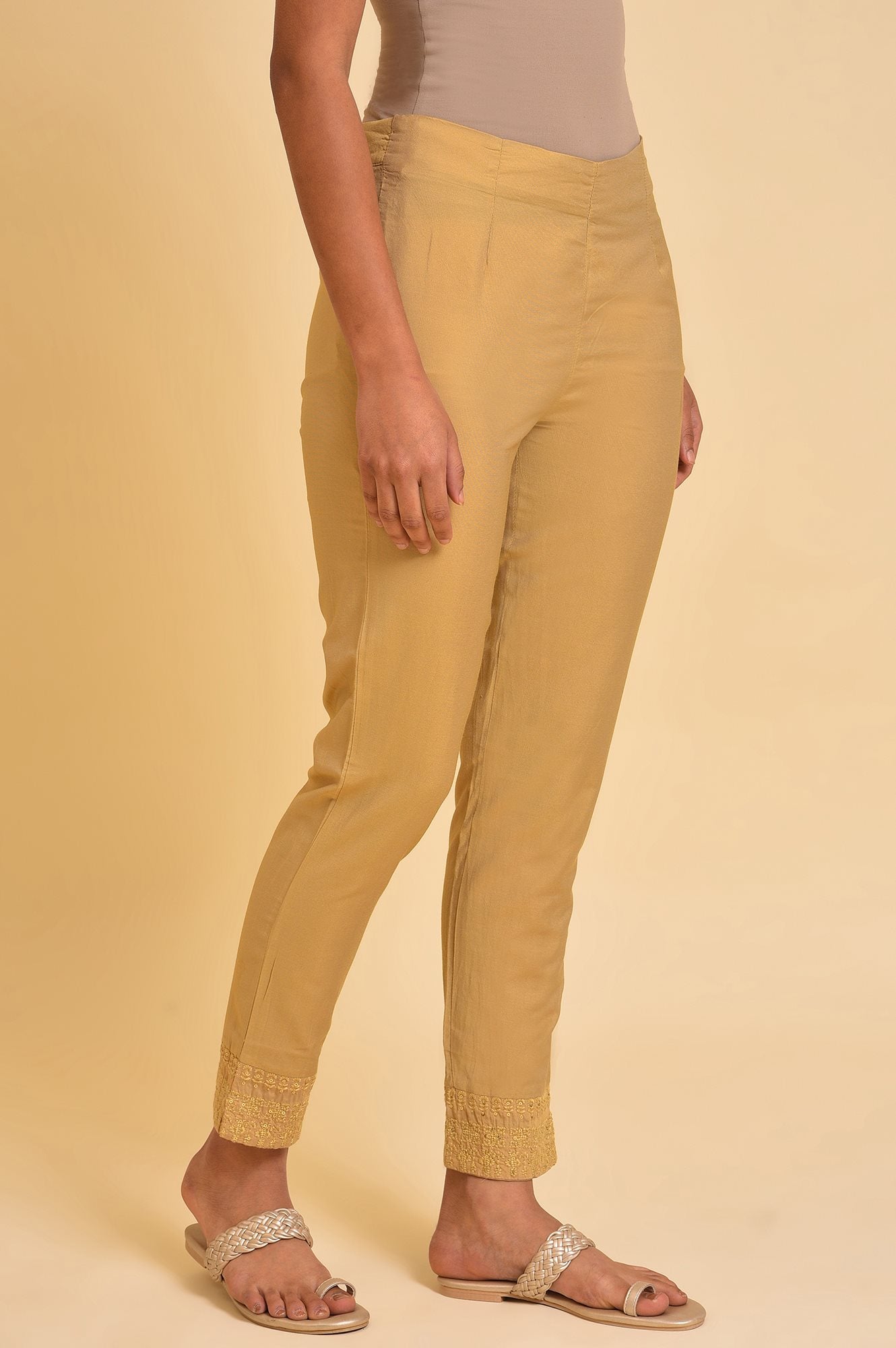 Gold Solid Light Festive Plus Size Slim Pants