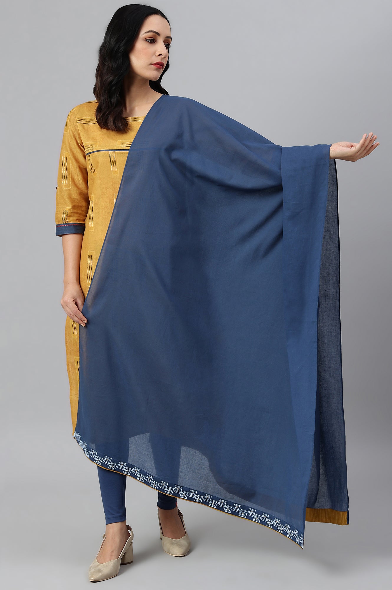 Blue Cotton Dupatta With Running Stich Embroidery