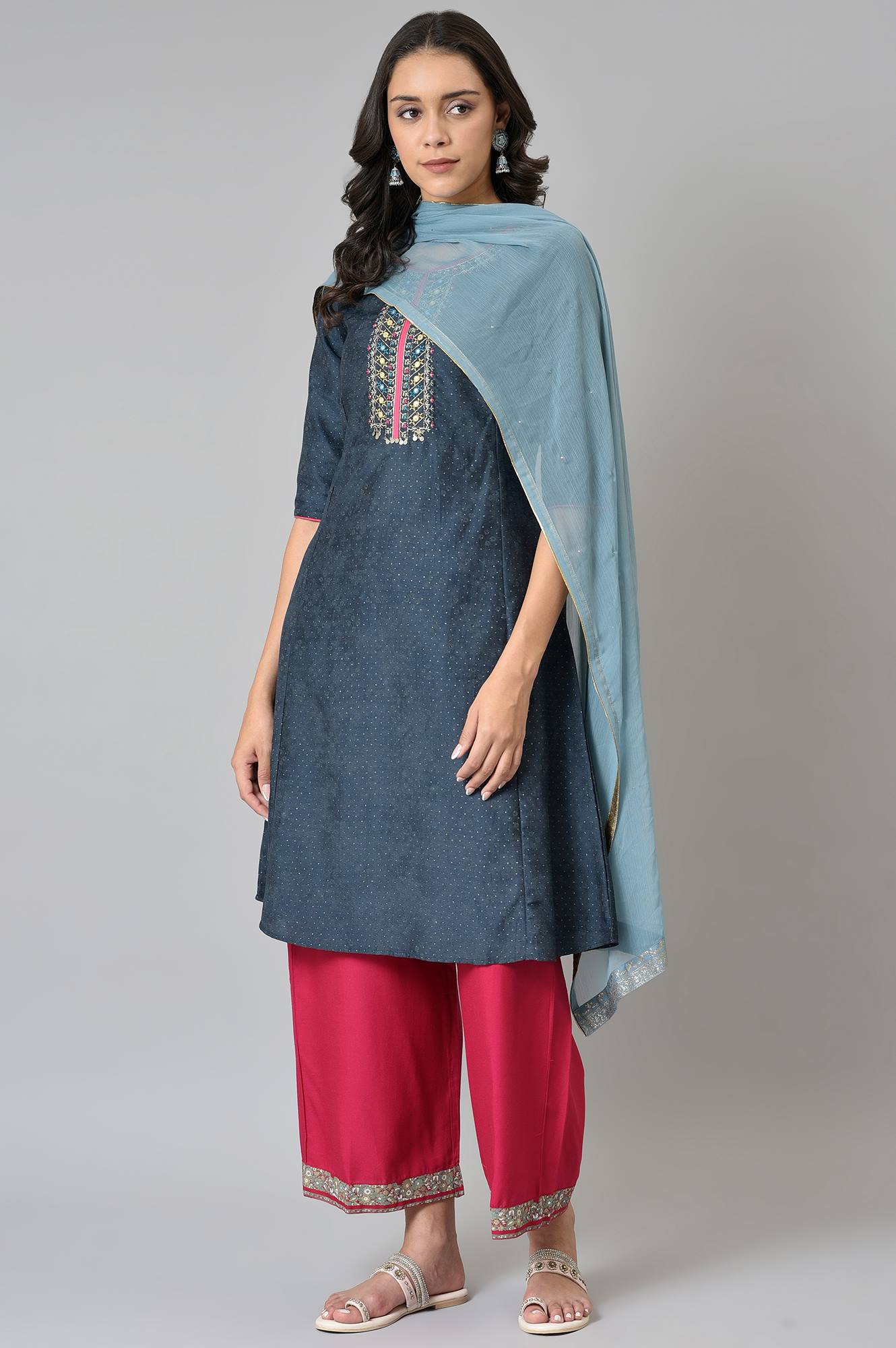 Sky Blue Crinckled Chiffon Dupatta With Mukaish