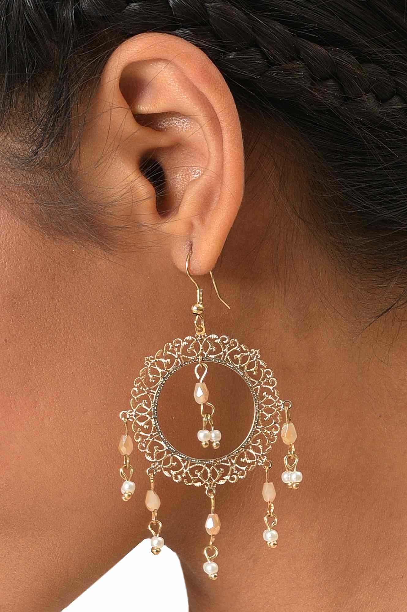 Gold Filigree Dangler Earrings With Jaali Cut