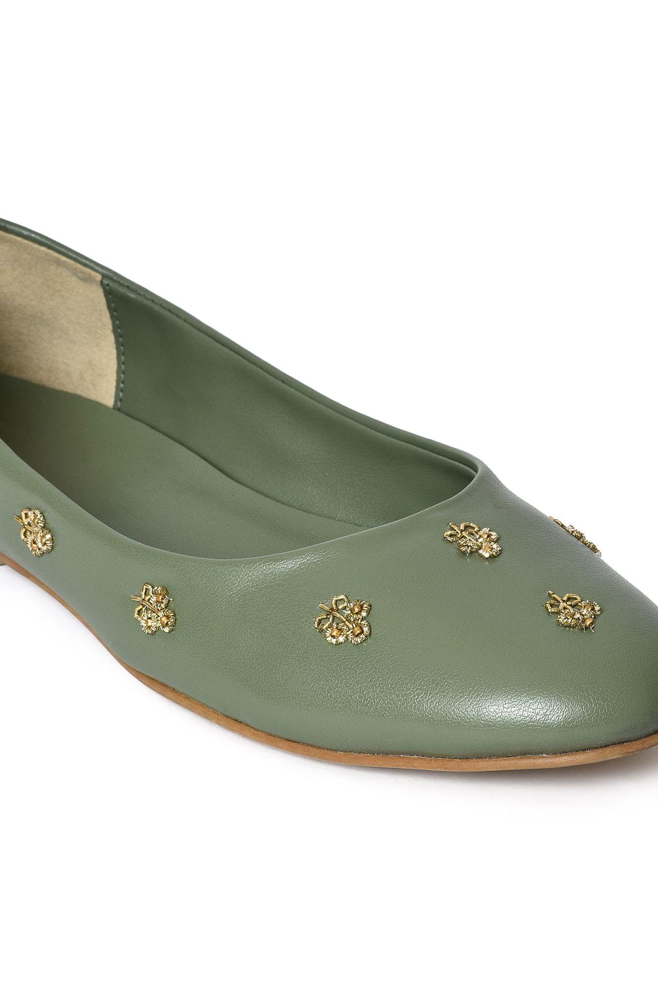 W Embroidered Green Round Toe Flat - wforwoman