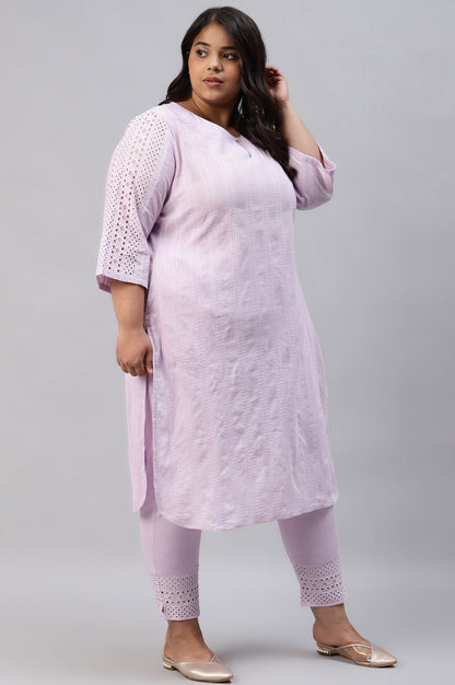 Plus Size Lavenden Textured Schffli kurta With Pants.