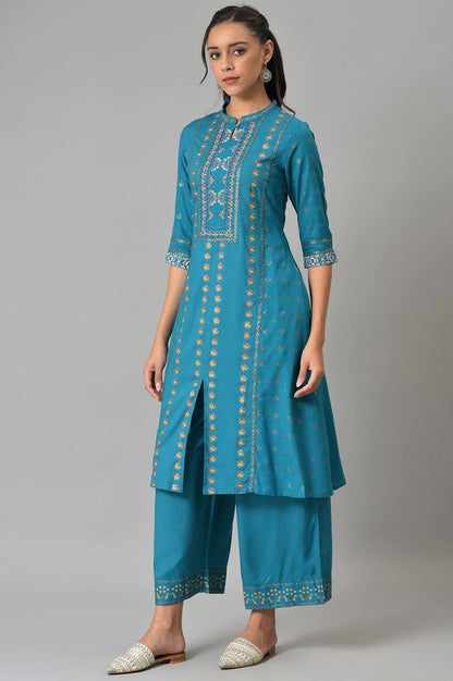 Blue A-Line Embroidered kurta With Parallel Pants